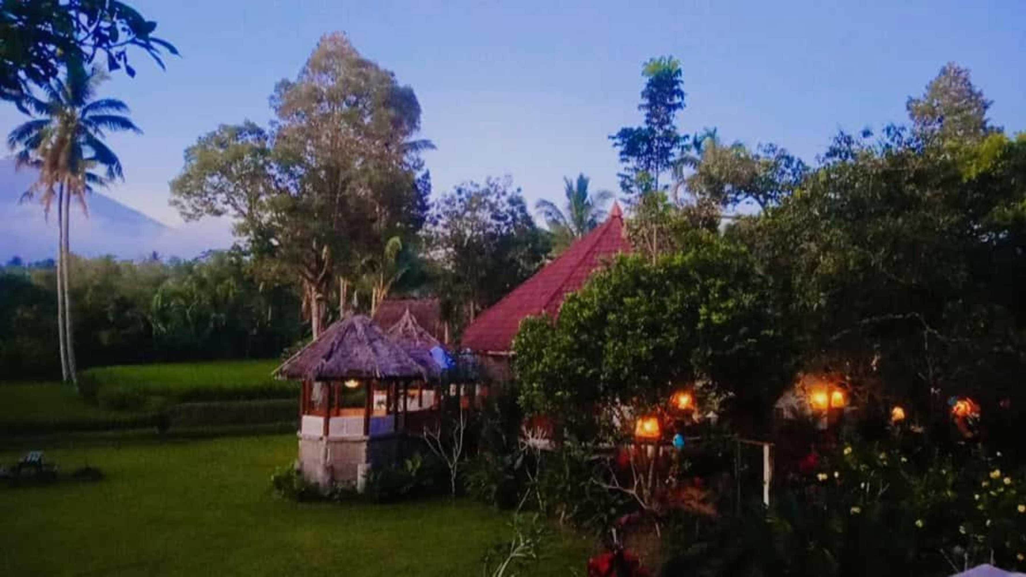 Gift card for Hakiki Inn Bungalows