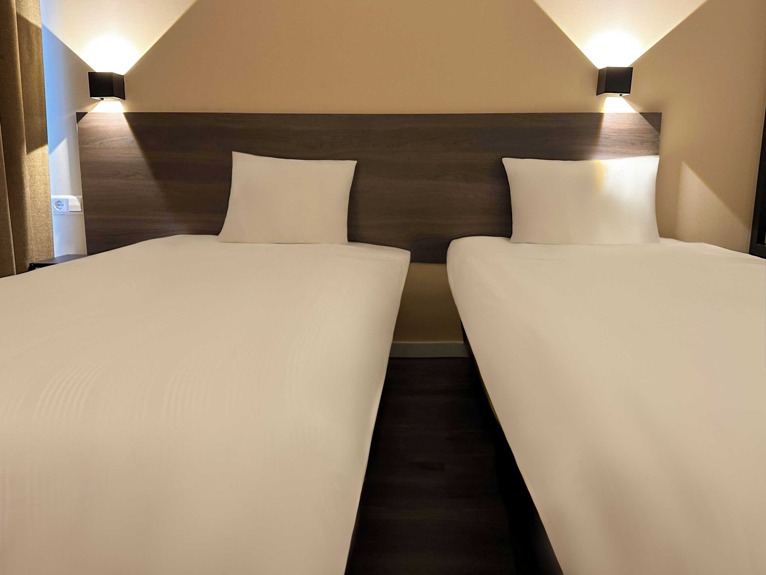 Gift card for Hotelux Amsterdam Airport Hotel Gift card for Hotelux Amsterdam Airport Hotel