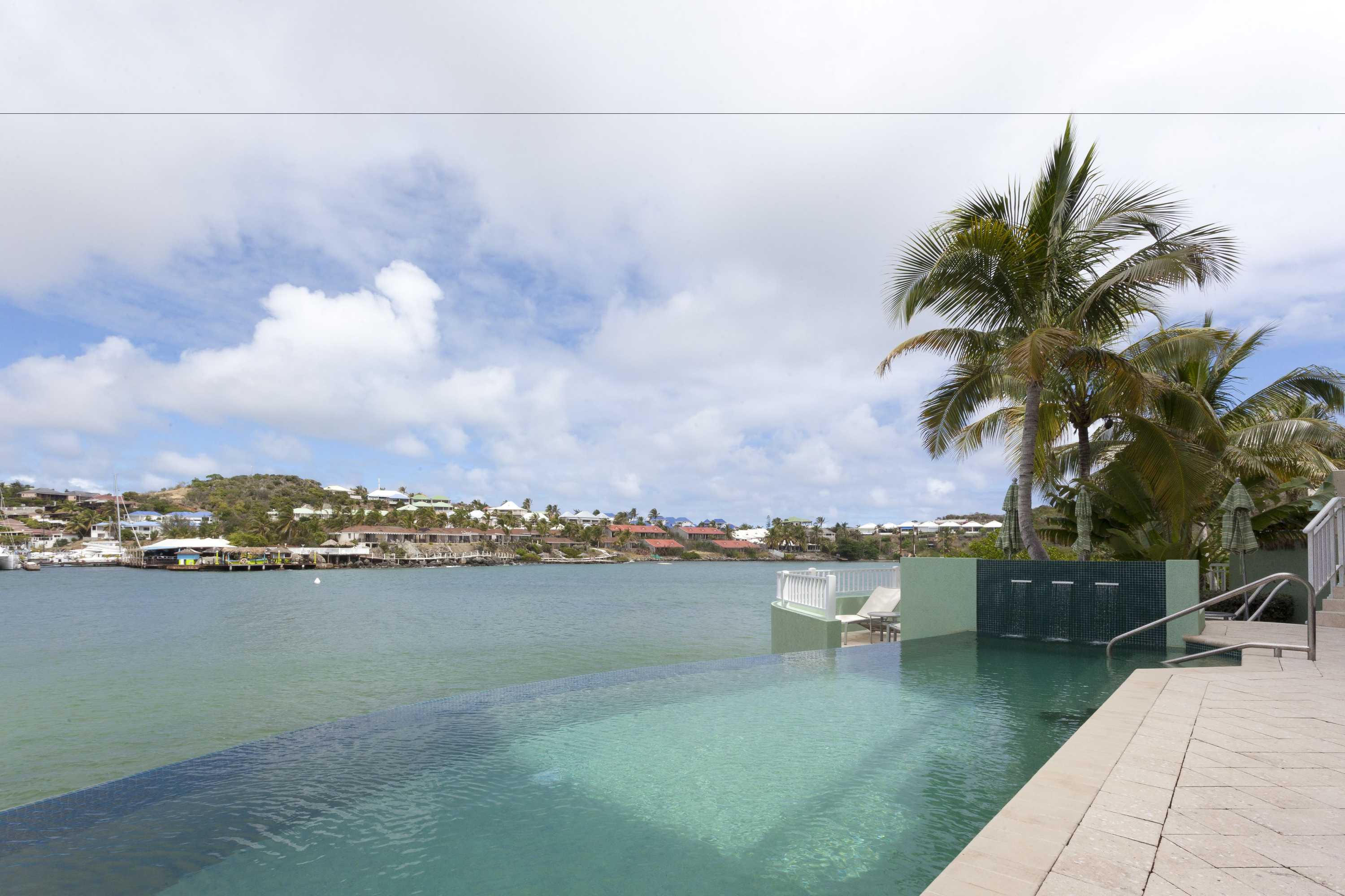 Gift card for Oyster Bay Beach Resort Gift card for Oyster Bay Beach Resort