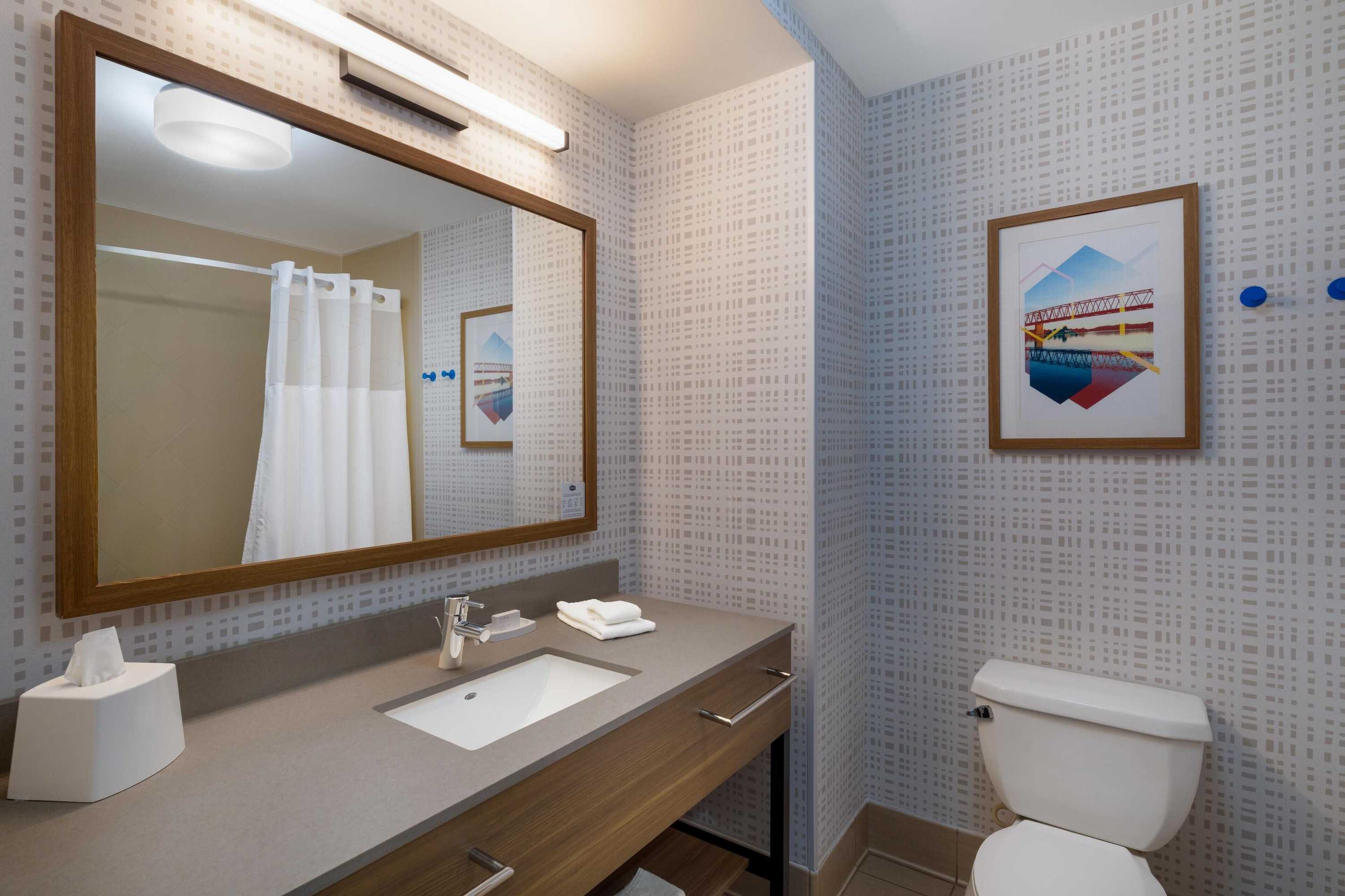 Gift card for Hampton Inn Marietta