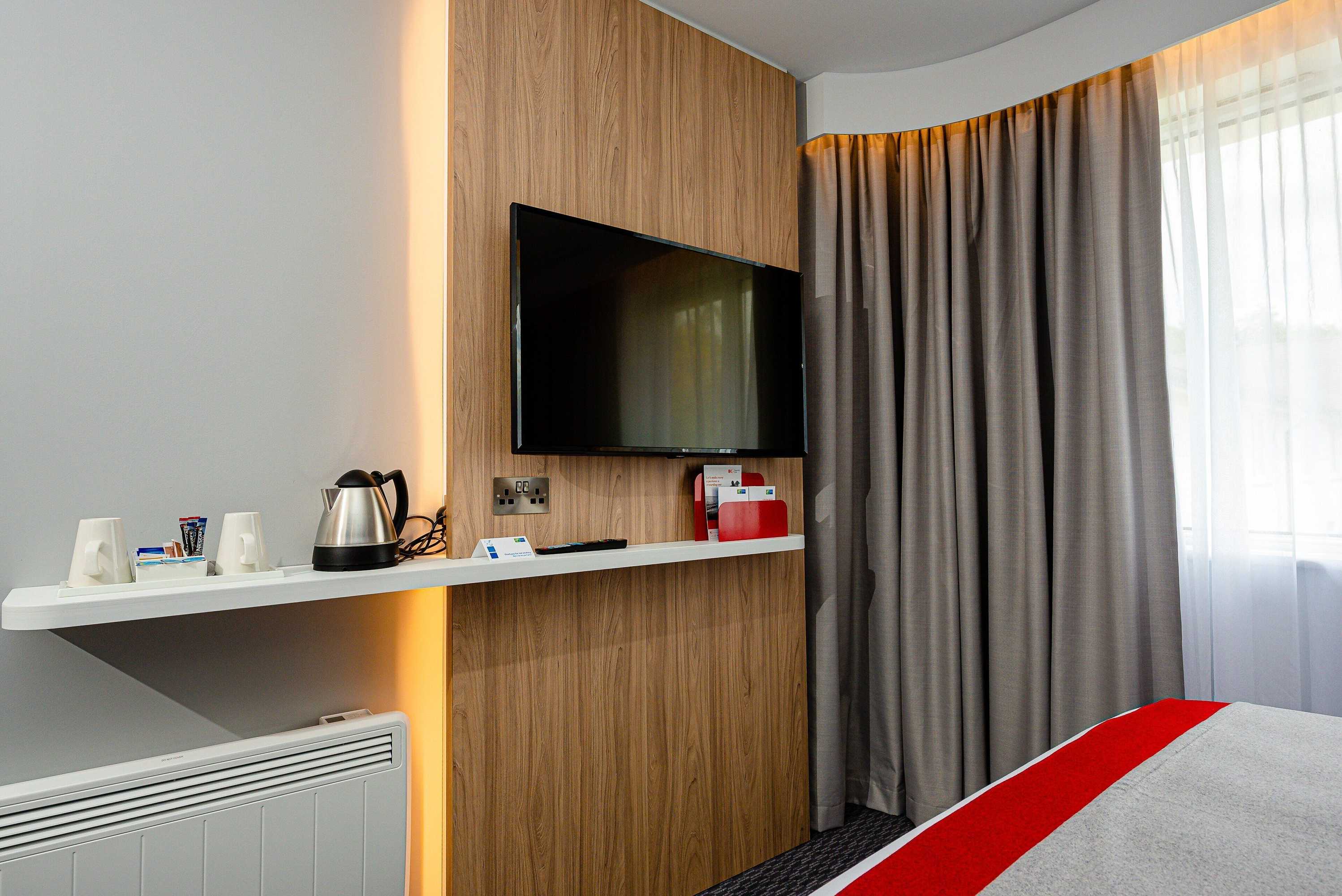 Gift card for Holiday Inn Express Canterbury by Ihg Gift card for Holiday Inn Express Canterbury by Ihg