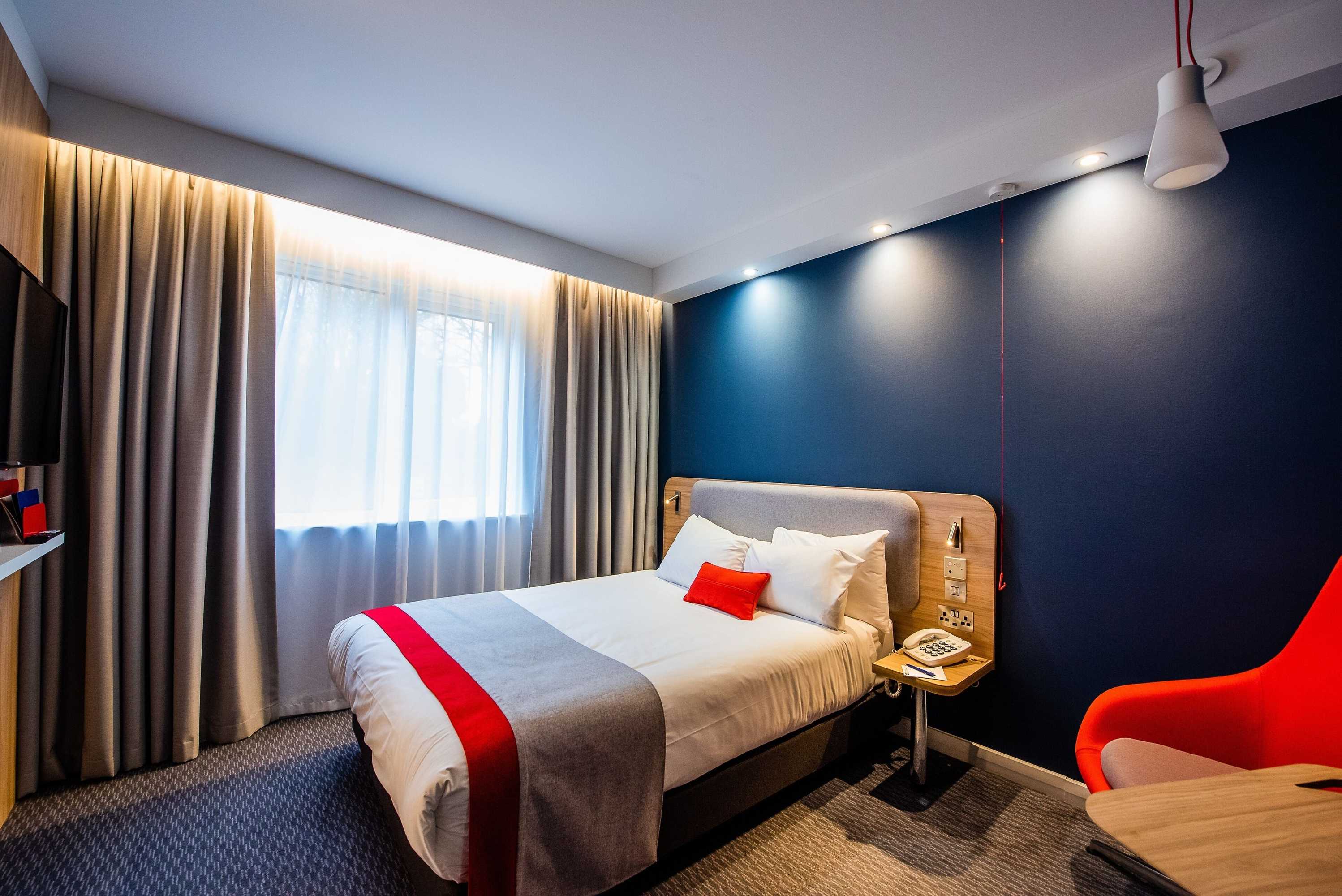 Gift card for Holiday Inn Express Canterbury by Ihg Gift card for Holiday Inn Express Canterbury by Ihg