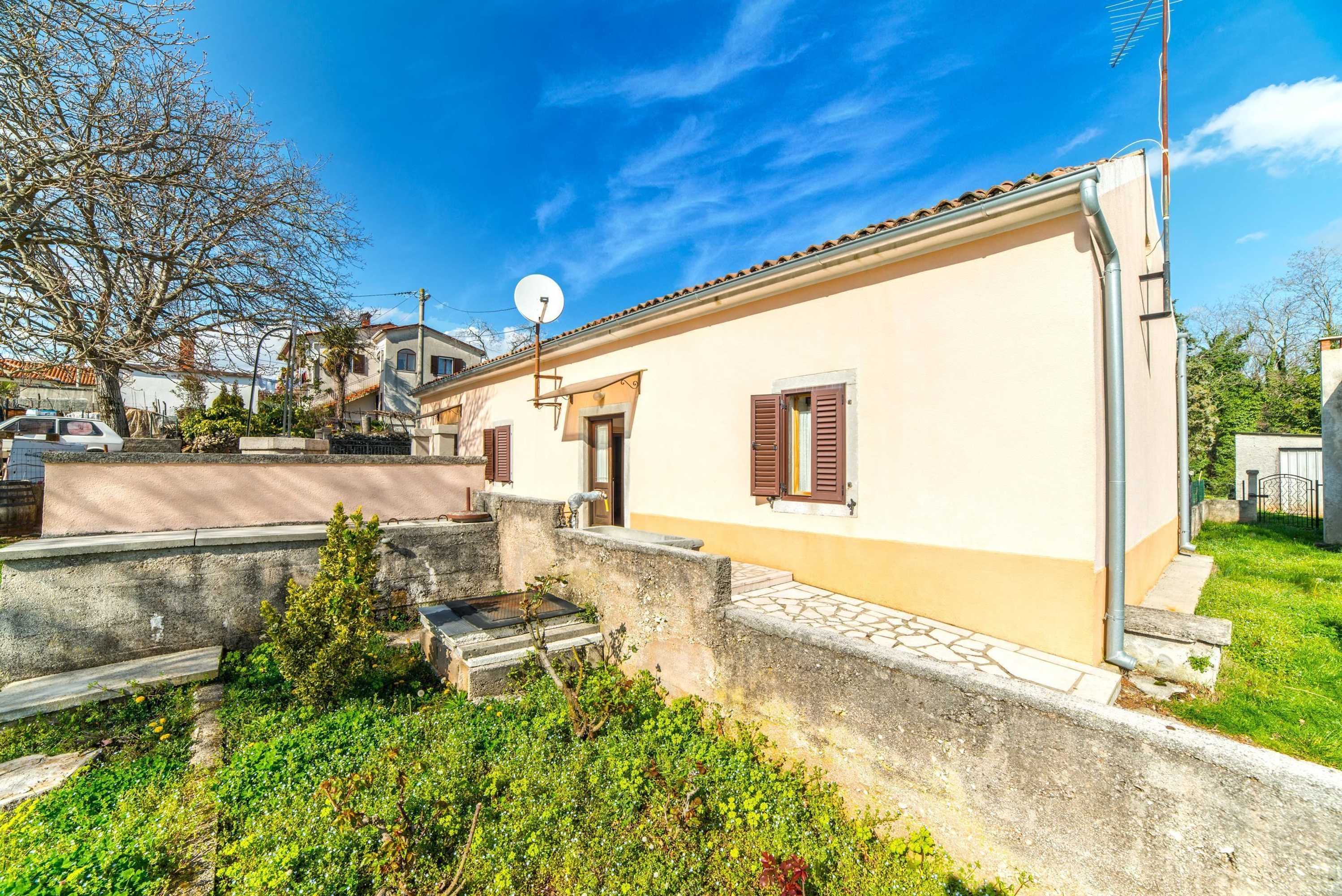 Gift card for Holiday House Valter