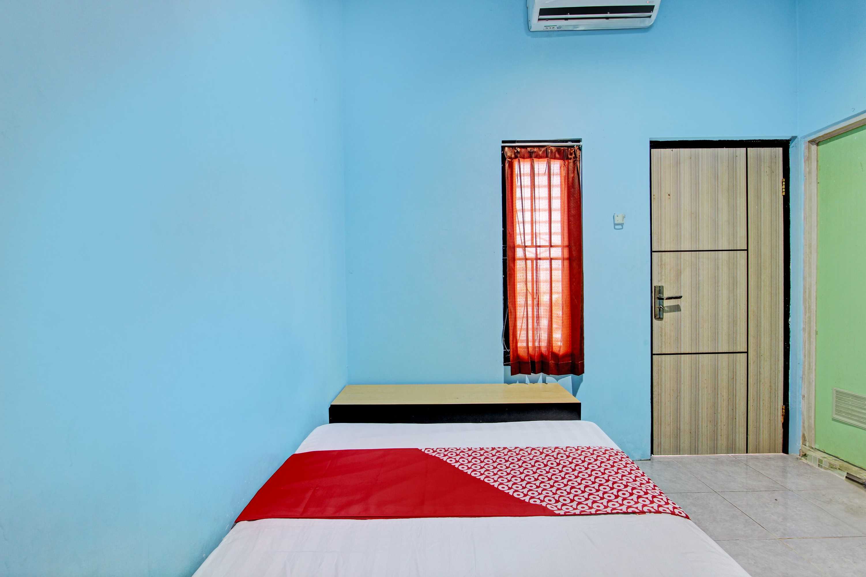 Gift card for Oyo 93209 Guest House Cemara 3