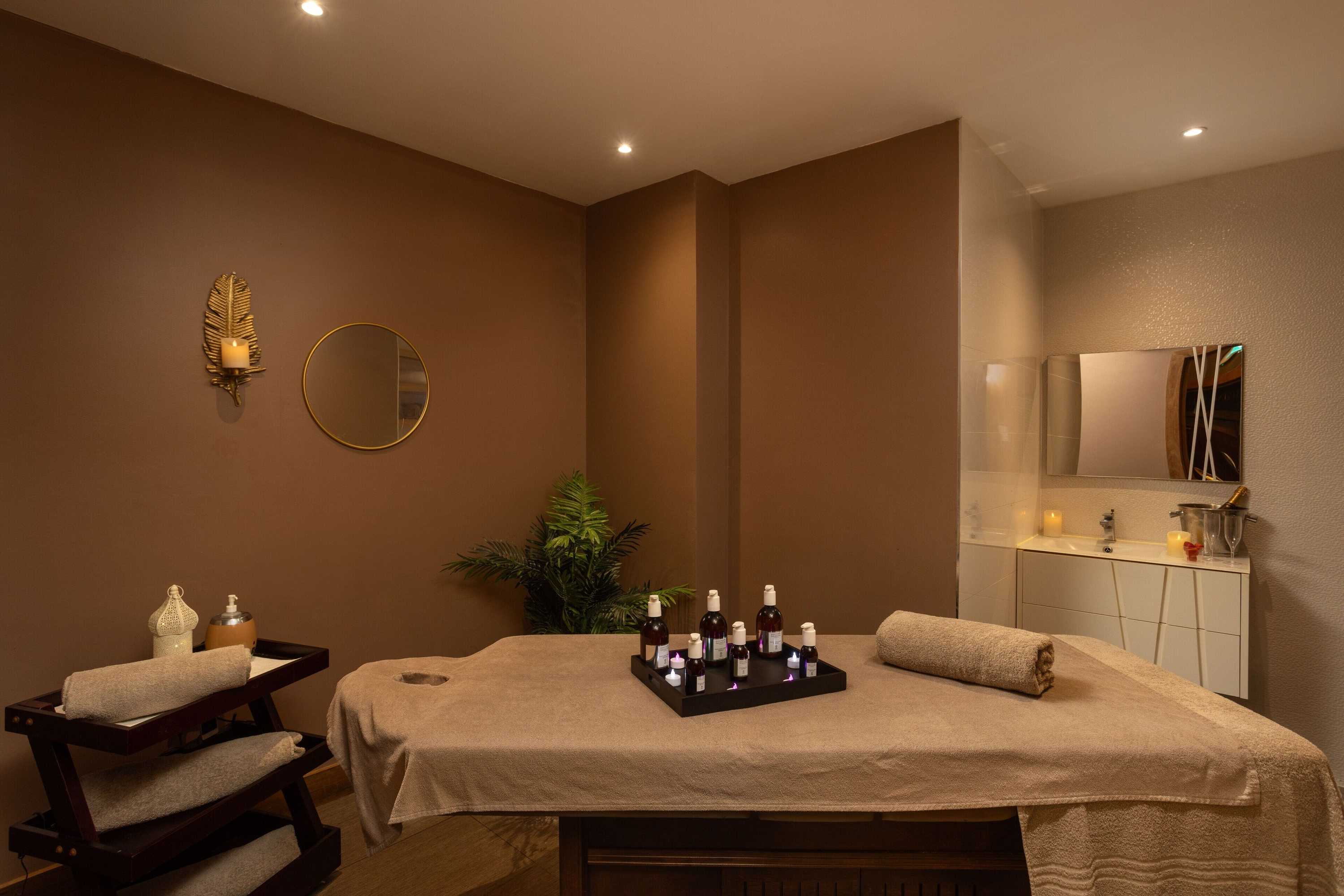 Gift card for Montcalm Royal London House, London City Gift card for Montcalm Royal London House, London City