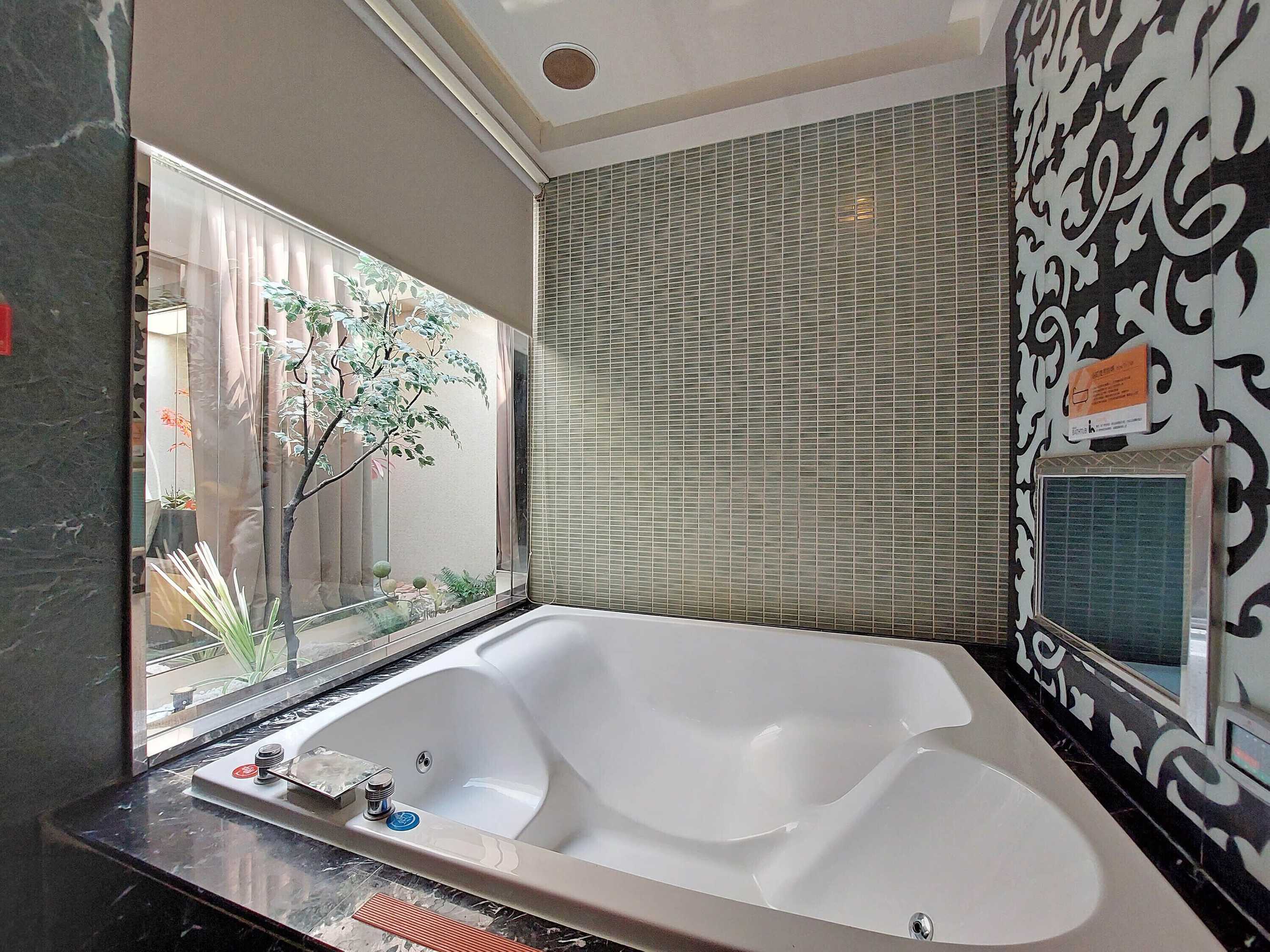 Gift card for Elysees Motel