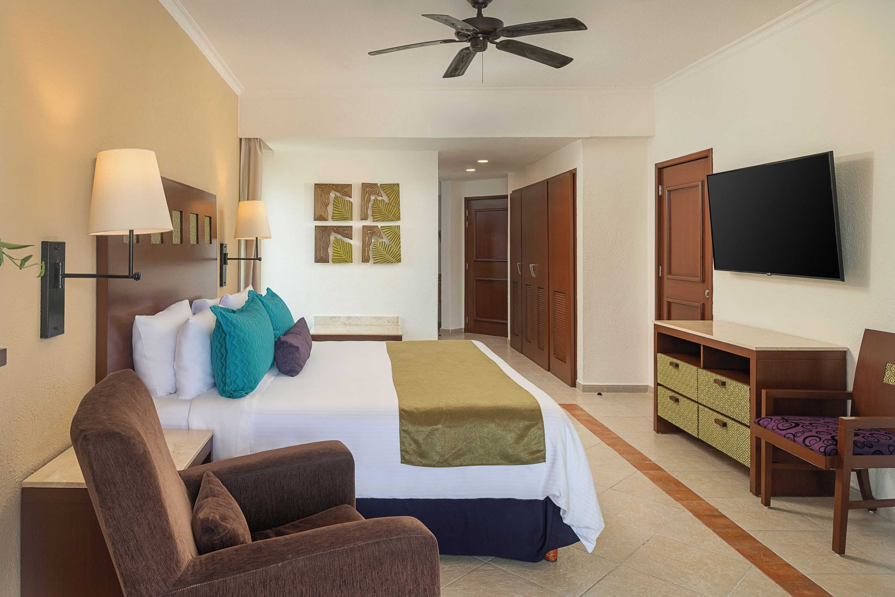 Gift card for Hotel Marina El Cid Spa & Beach Resort All Inclusive Gift card for Hotel Marina El Cid Spa & Beach Resort All Inclusive