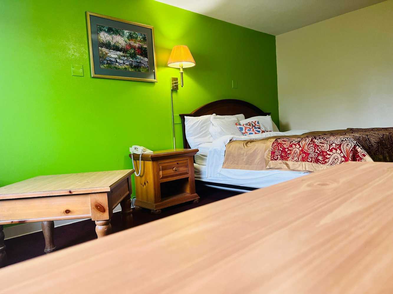 Gift card for Villa Inn Motel Near Hwy 12 WI Capital O