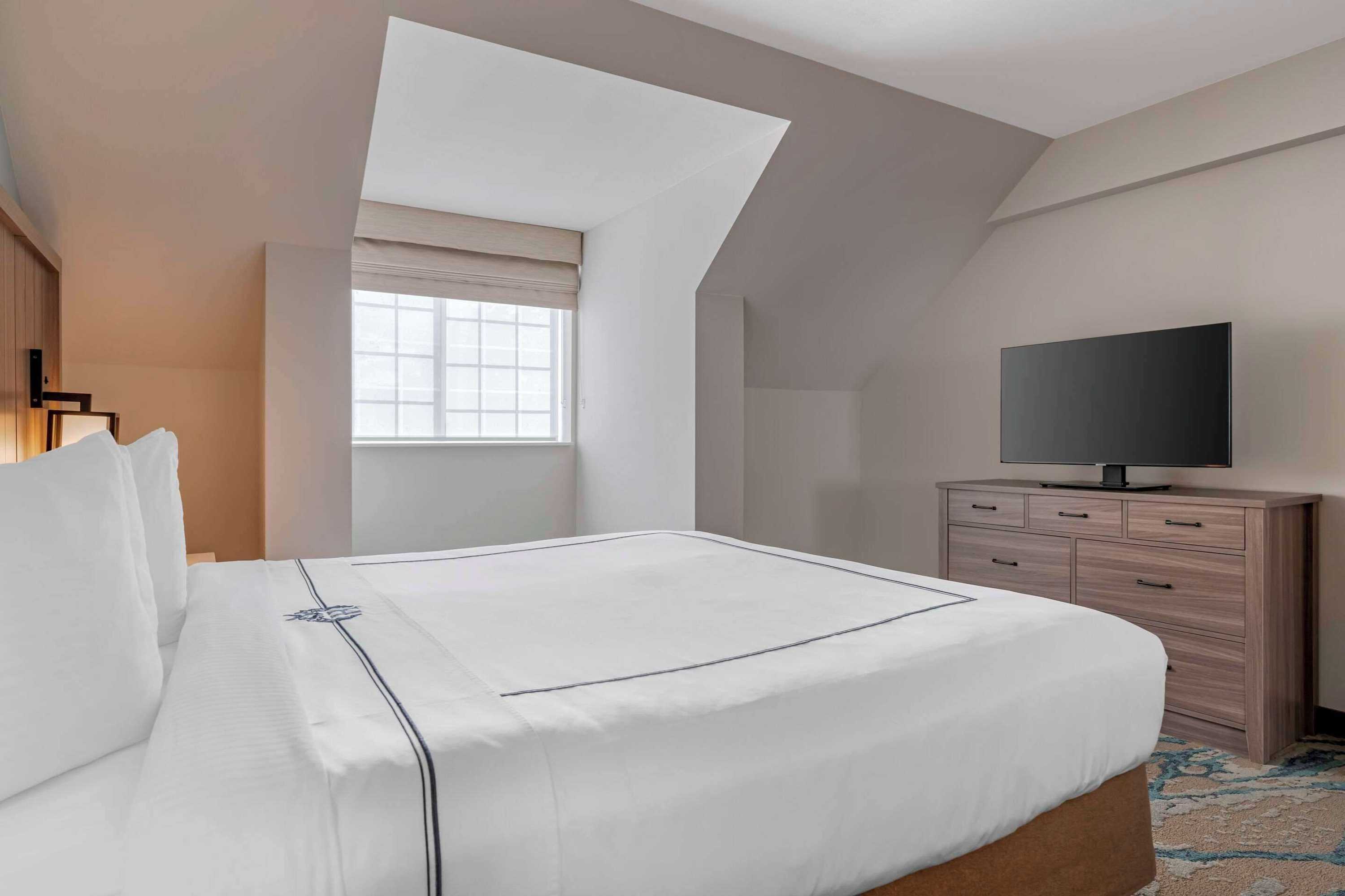Gift card for Heidel House Hotel And Conference Center, Ascend Hotel Collection Gift card for Heidel House Hotel And Conference Center, Ascend Hotel Collection