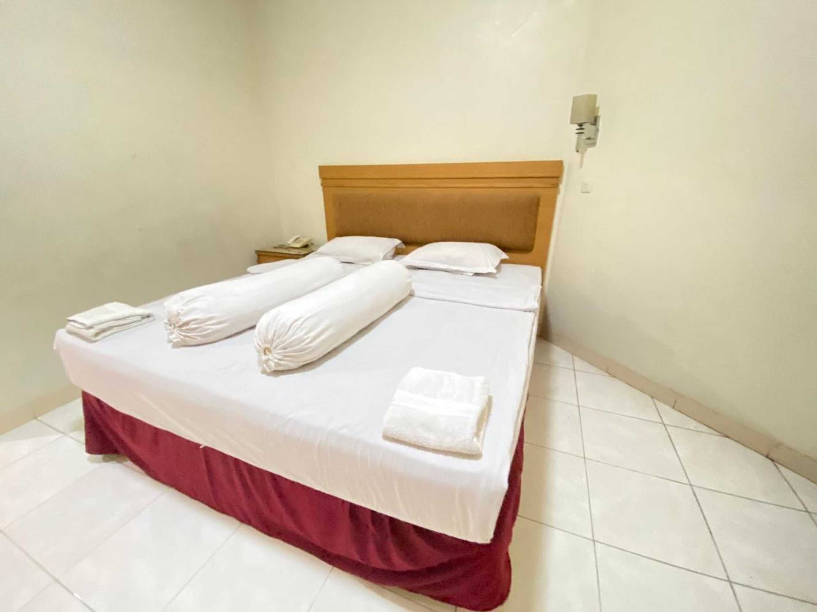 Gift card for Lilianto Hotel Polewali Mitra Reddoorz