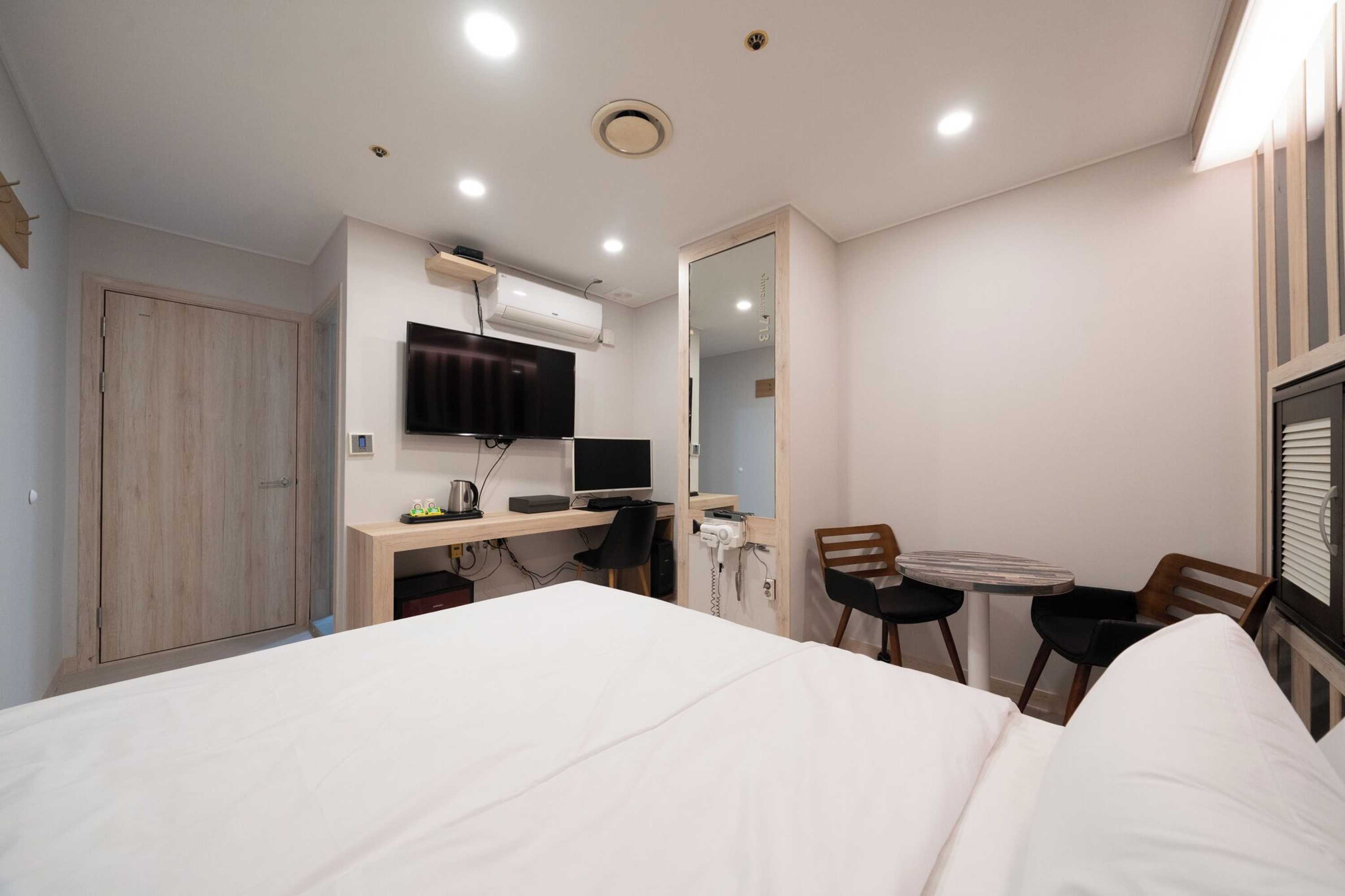 Gift card for Ilsan Hwajeong June