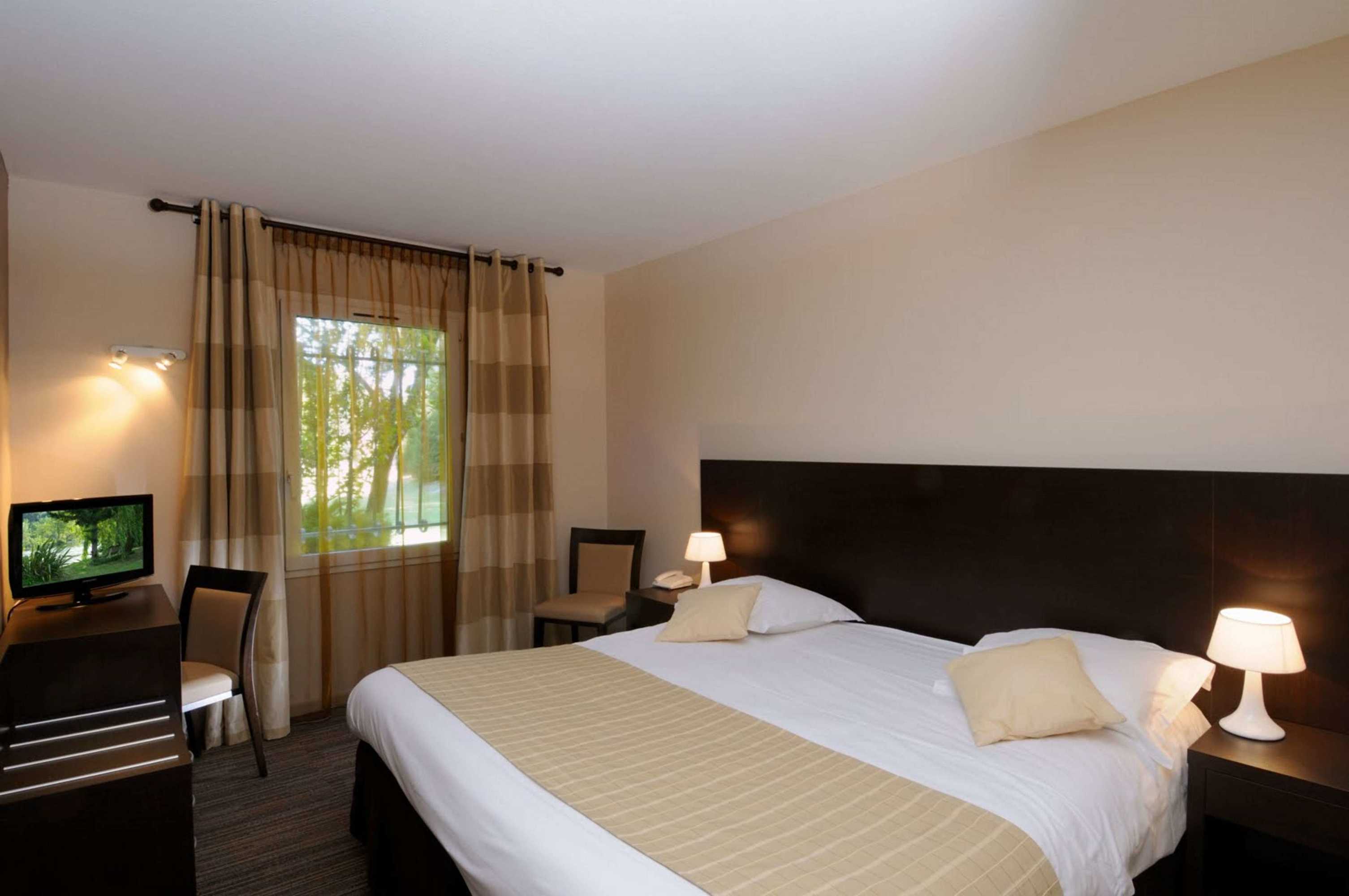Gift card for Sowell Hotels Domaine de la Petite Isle Gift card for Sowell Hotels Domaine de la Petite Isle