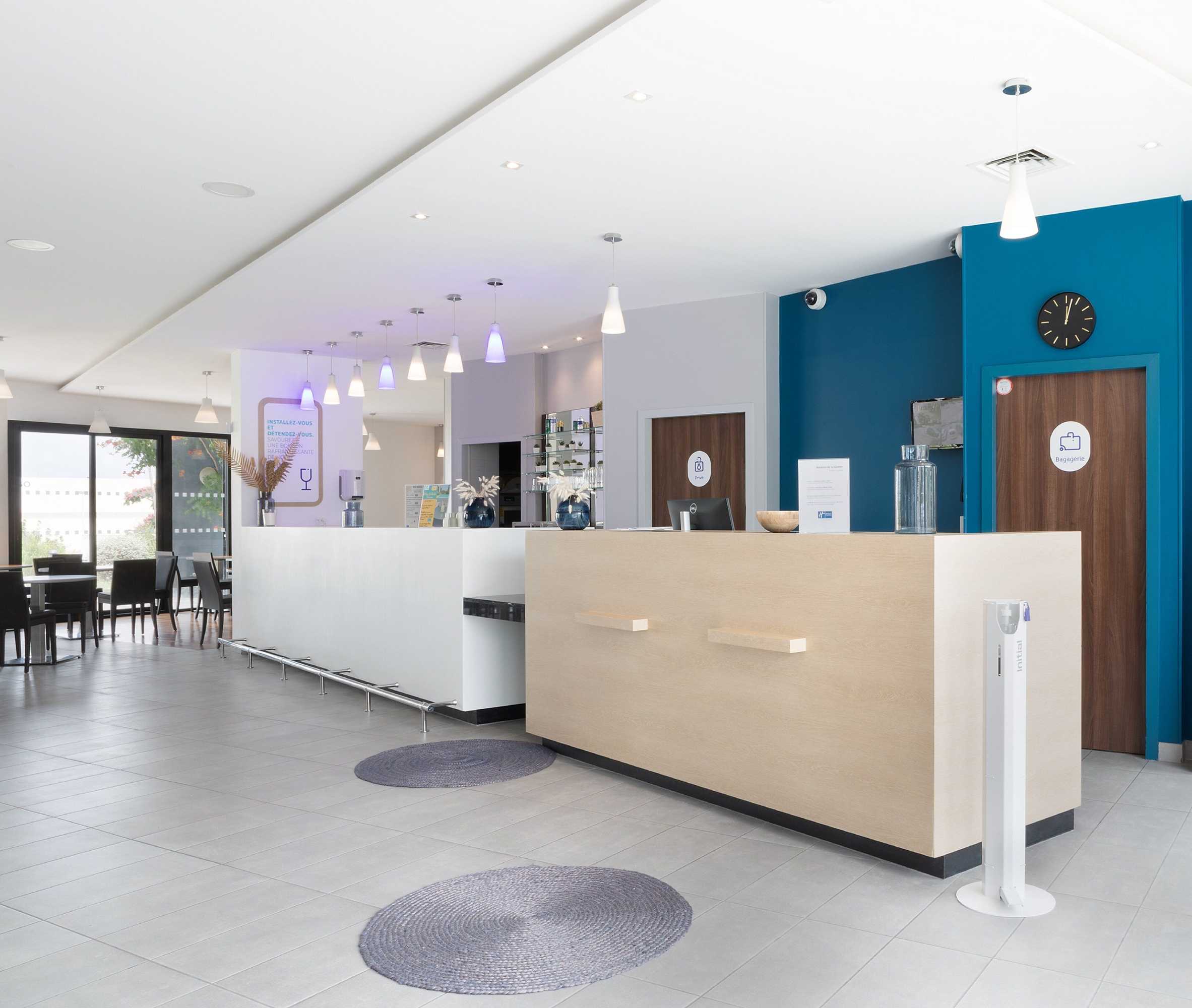 Gift card for Holiday Inn Express Marseille Airport by Ihg Gift card for Holiday Inn Express Marseille Airport by Ihg