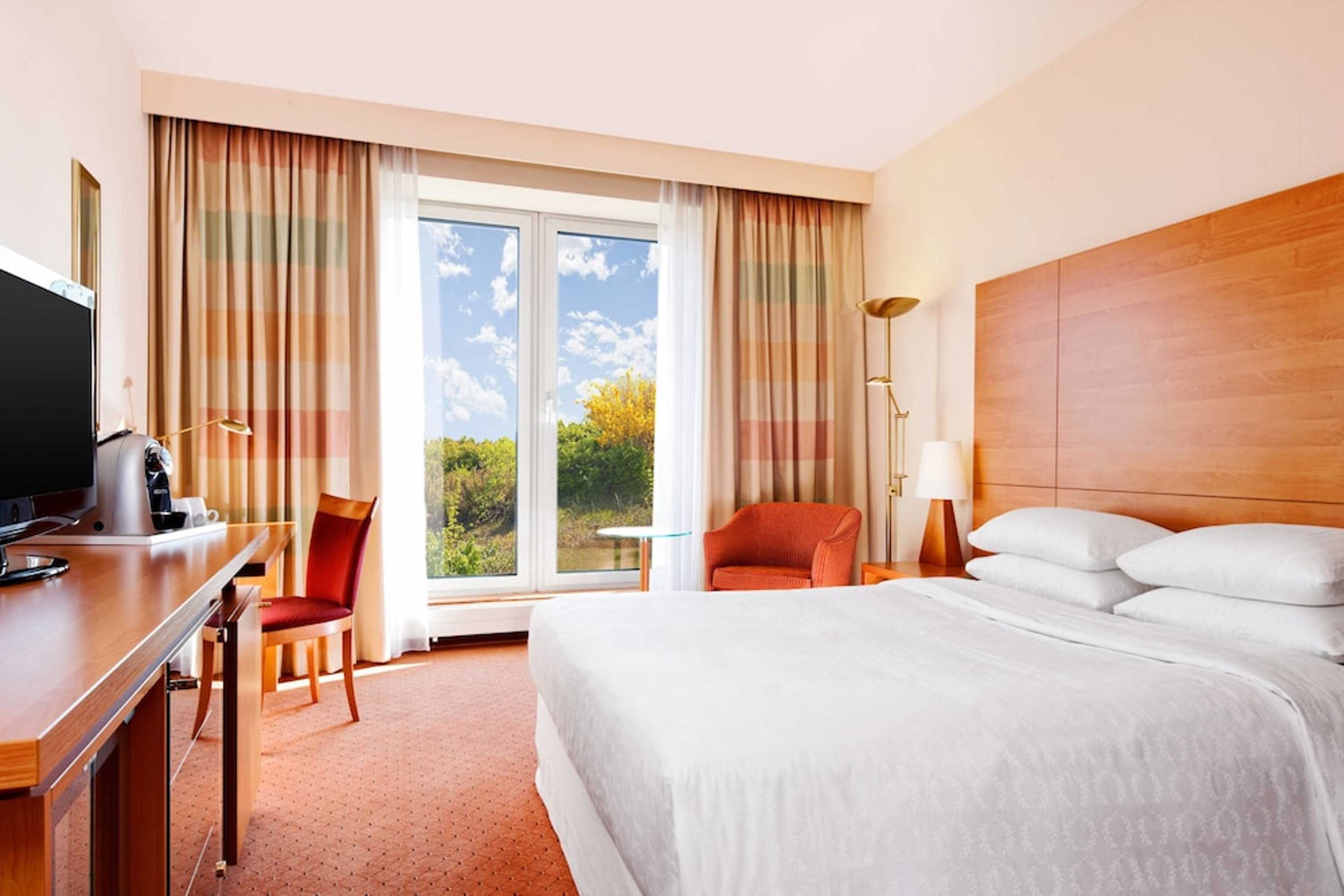 Gift card for Sheraton Duesseldorf Airport Hotel