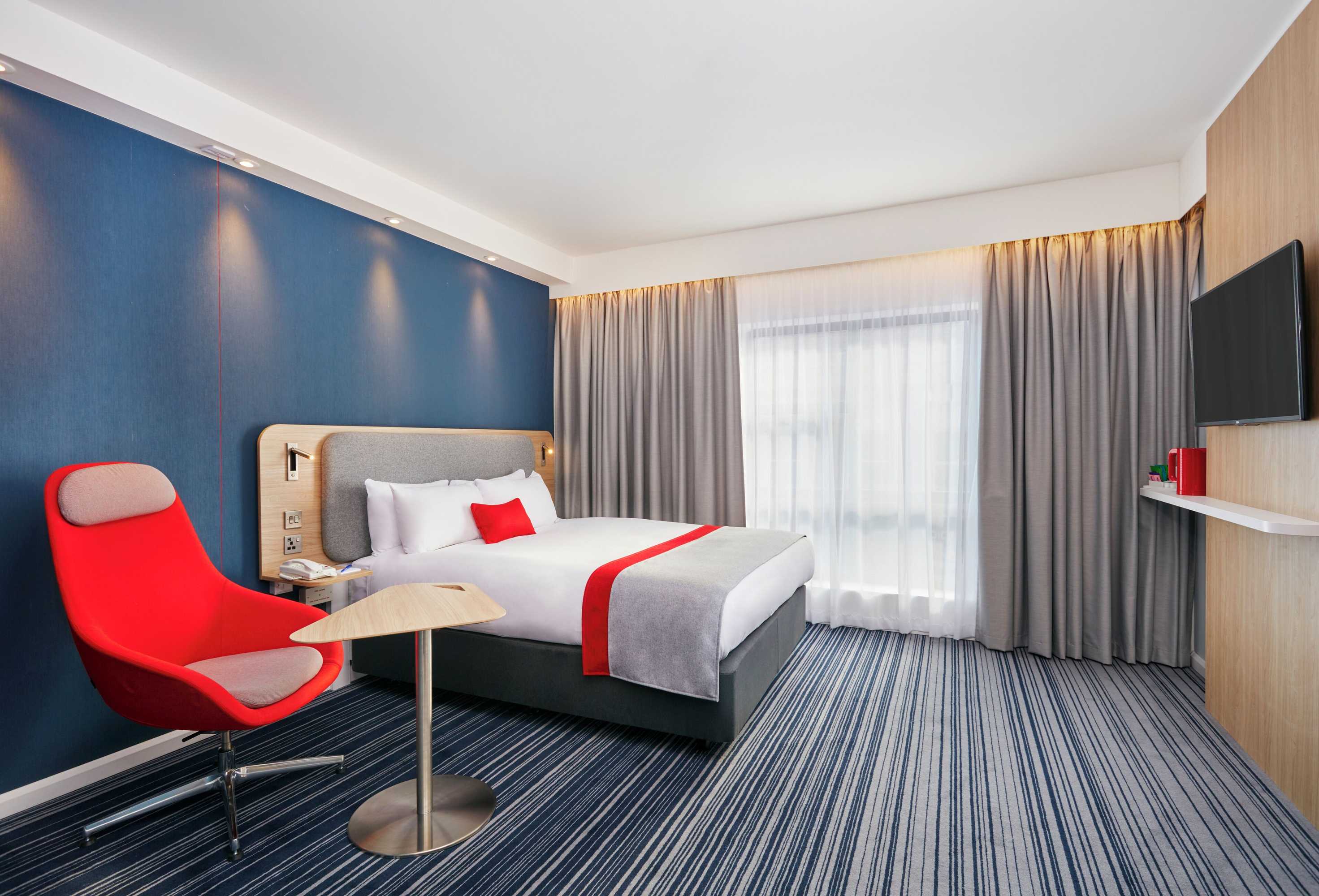 Gift card for Holiday Inn Express Grimsby by Ihg Gift card for Holiday Inn Express Grimsby by Ihg