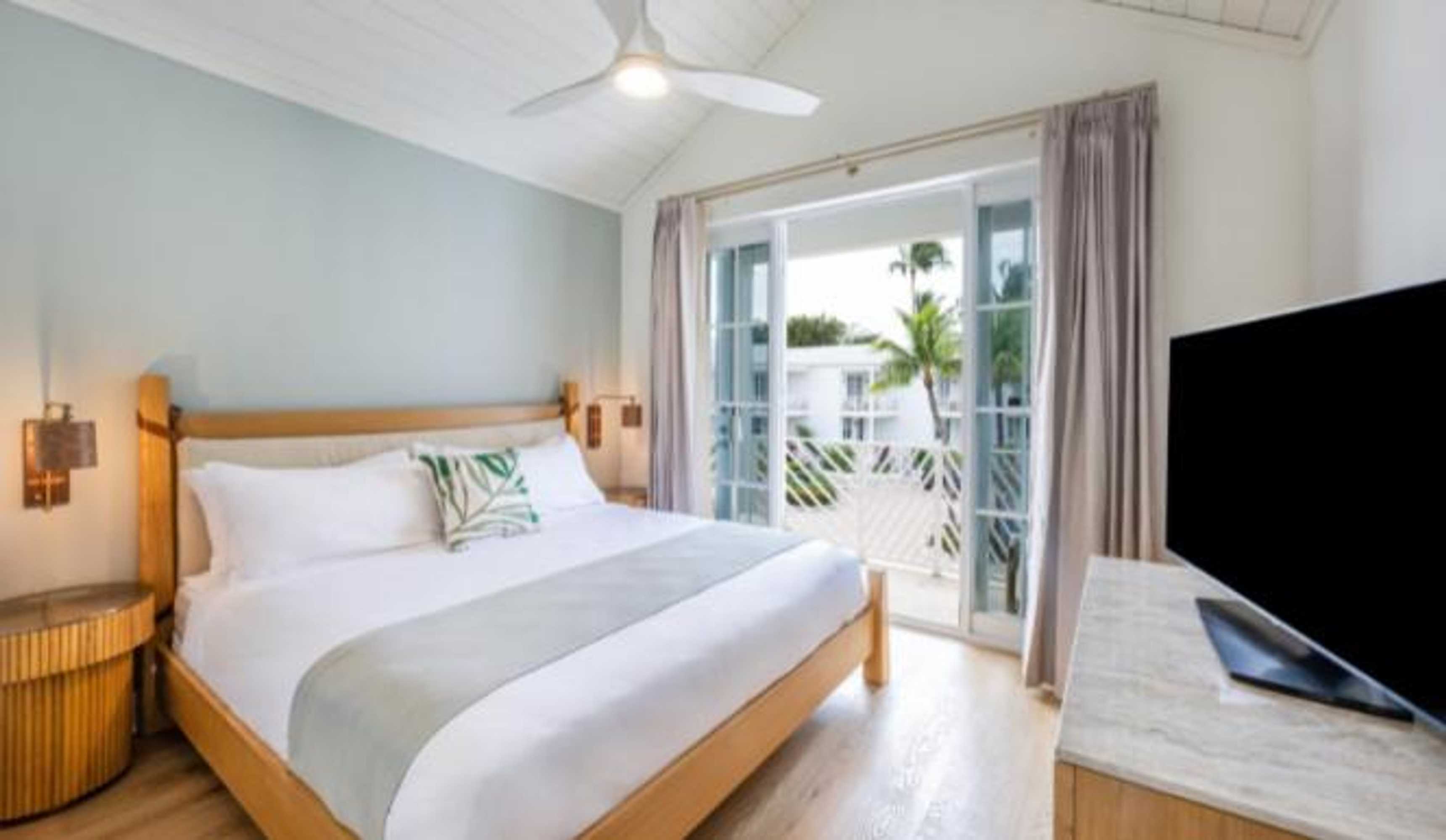Gift card for Islander Bayside Villas And Boatslips Gift card for Islander Bayside Villas And Boatslips