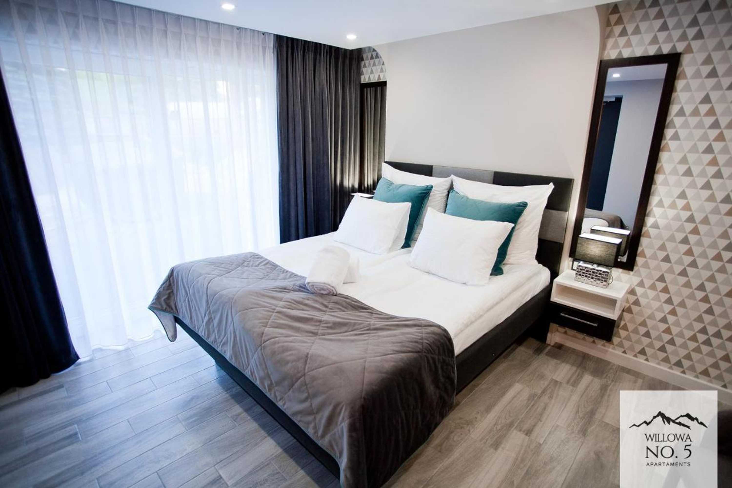 Gift card for Willowa No. 5 Apartaments