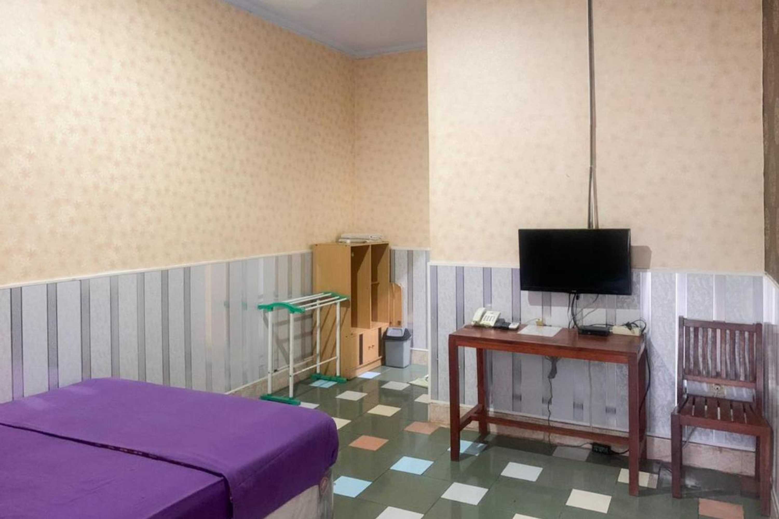 Gift card for Hana Losmen Redpartner