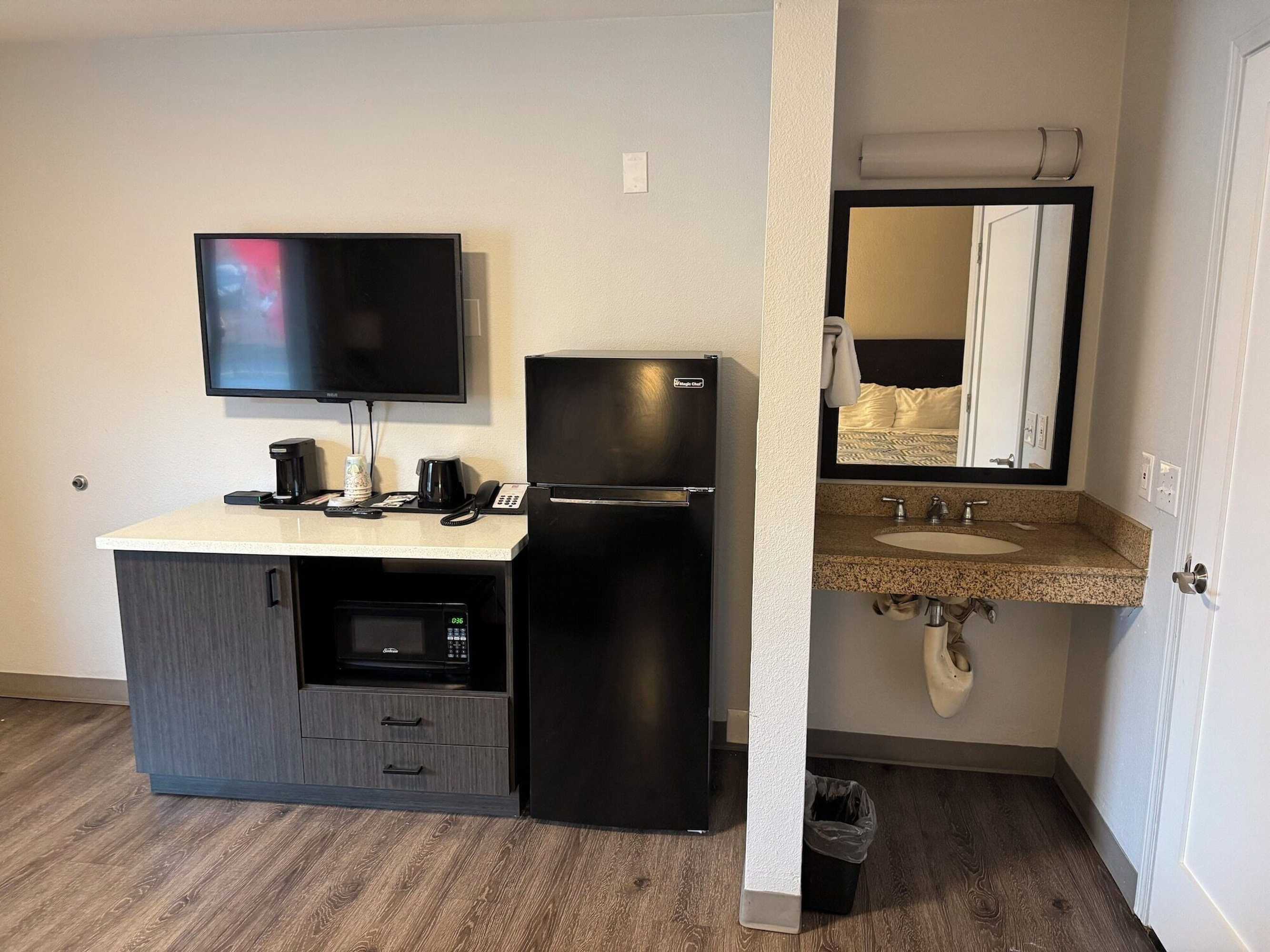 Gift card for Studio6 Suites Vancouver, WA - Waterfront
