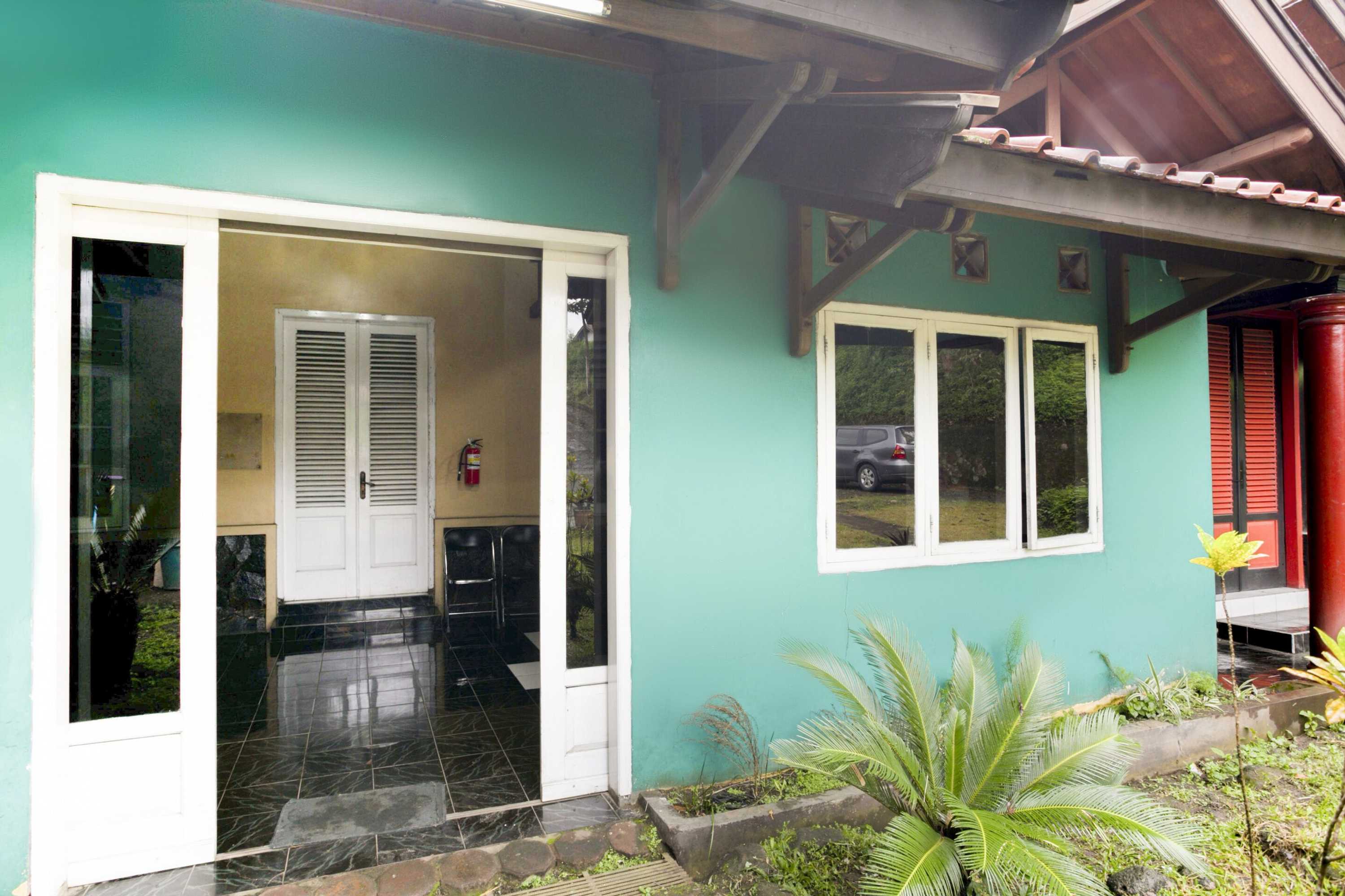 Gift card for Spot ON 2584 Hotel Karya Nunggal Asri Gift card for Spot ON 2584 Hotel Karya Nunggal Asri