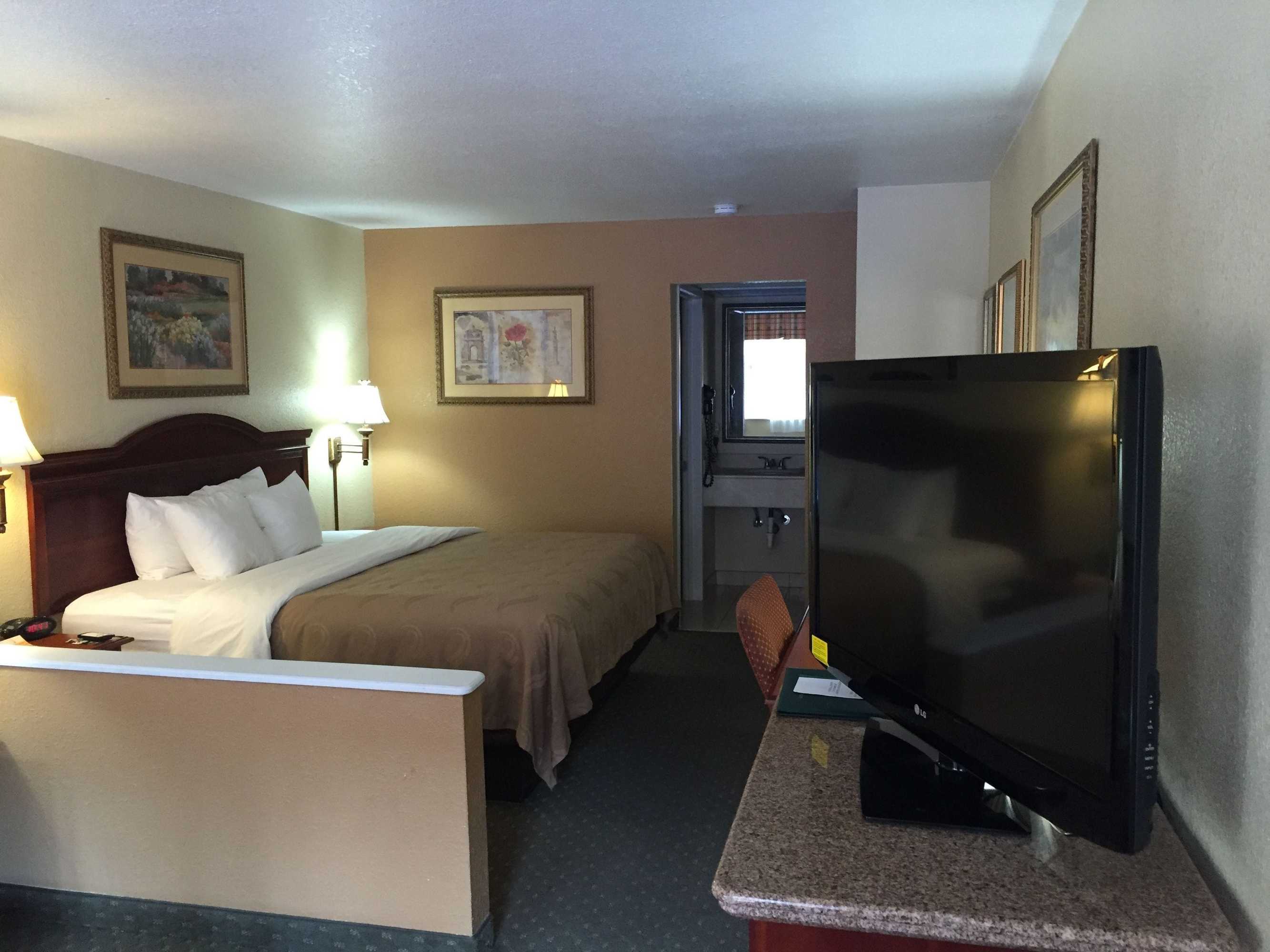 Gift card for Econo Lodge Inn & Suites Gift card for Econo Lodge Inn & Suites