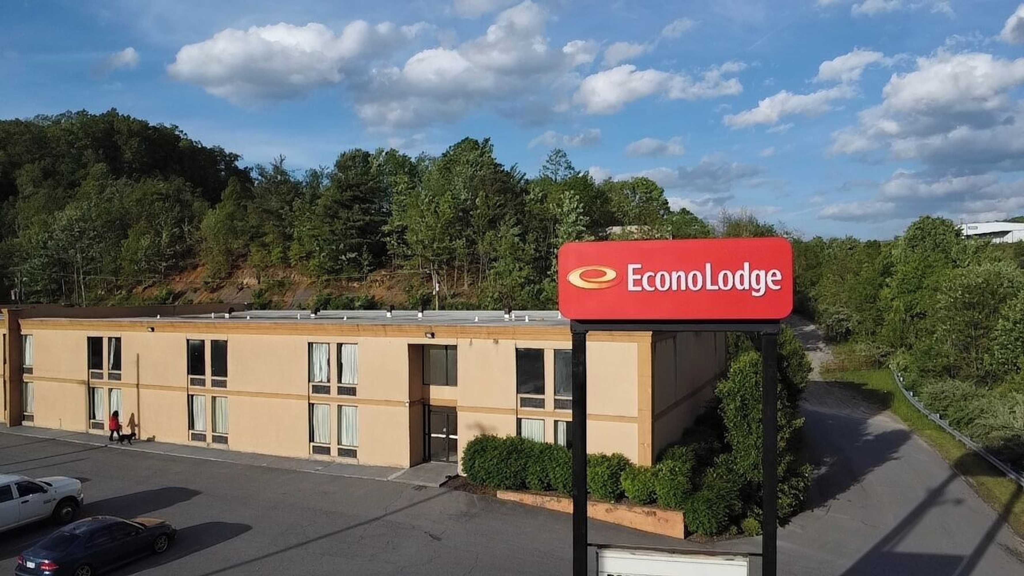 Gift card for Econo Lodge Mt. Hope - Beckley Gift card for Econo Lodge Mt. Hope - Beckley