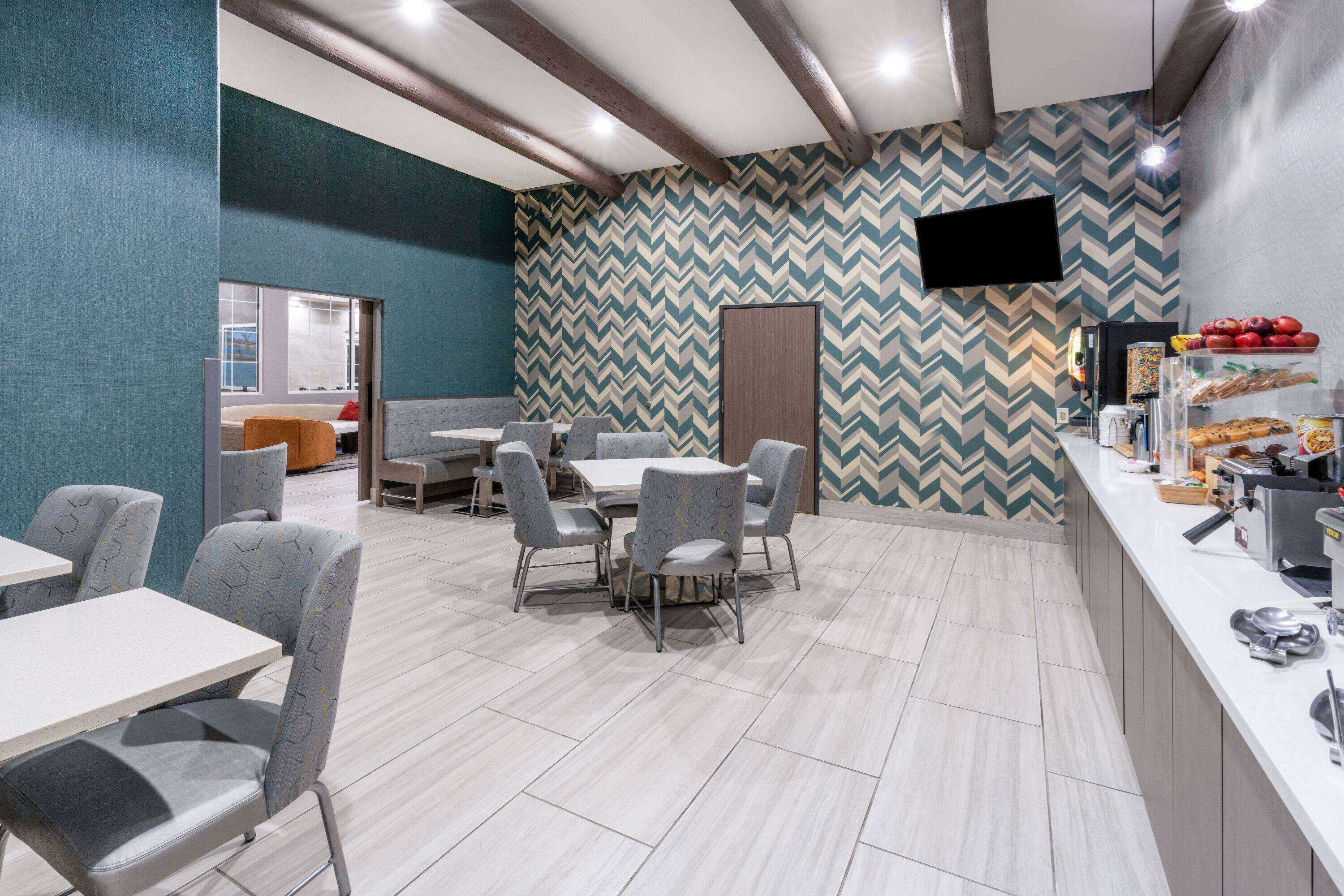 Gift card for La Quinta Inn & Suites by Wyndham Santa Rosa Gift card for La Quinta Inn & Suites by Wyndham Santa Rosa