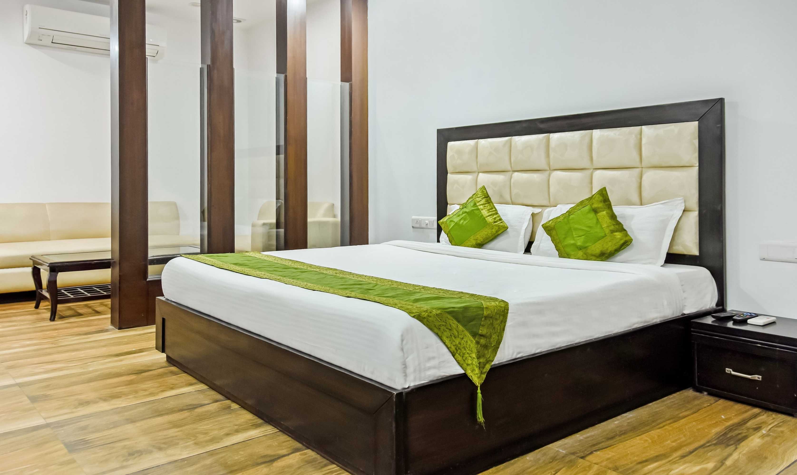 Gift card for Treebo Red Petal Jalandhar