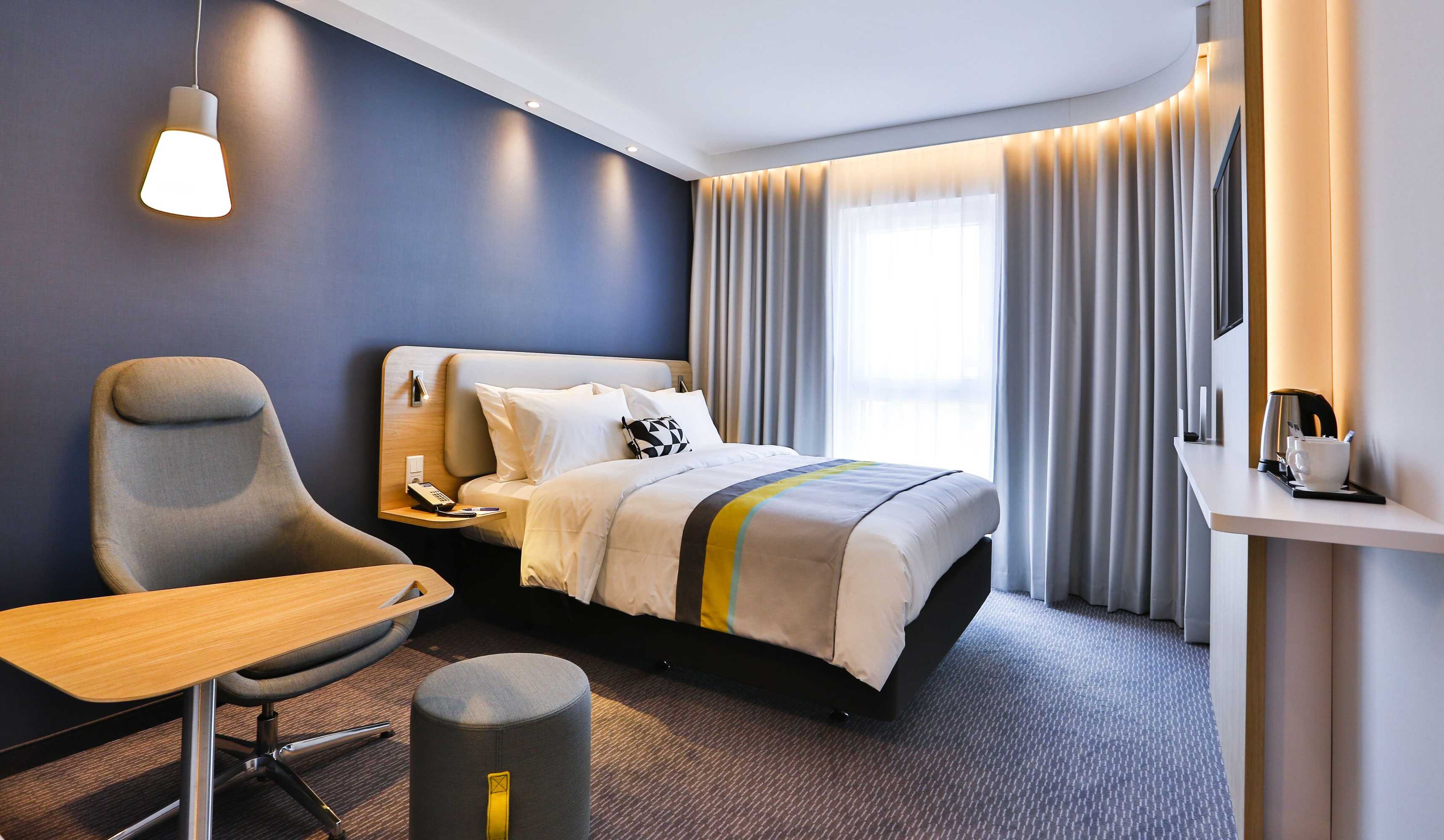 Gift card for Holiday Inn Express Karlsruhe - City Park by Ihg Gift card for Holiday Inn Express Karlsruhe - City Park by Ihg