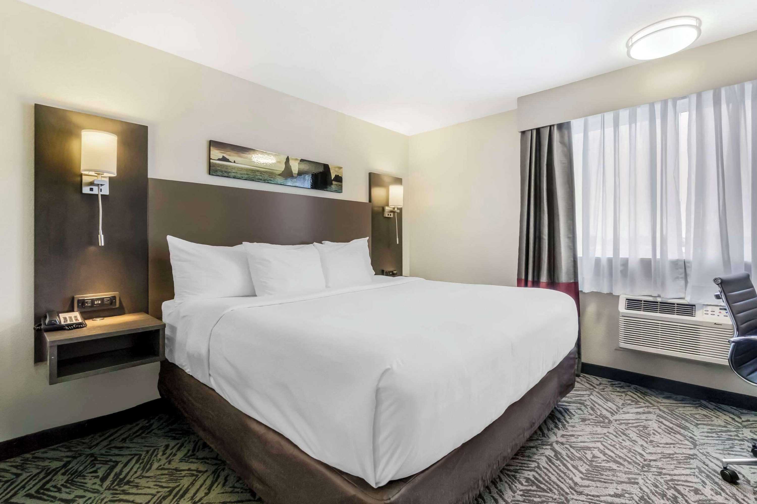 Gift card for Comfort Inn & Suites Pacific - Auburn Gift card for Comfort Inn & Suites Pacific - Auburn