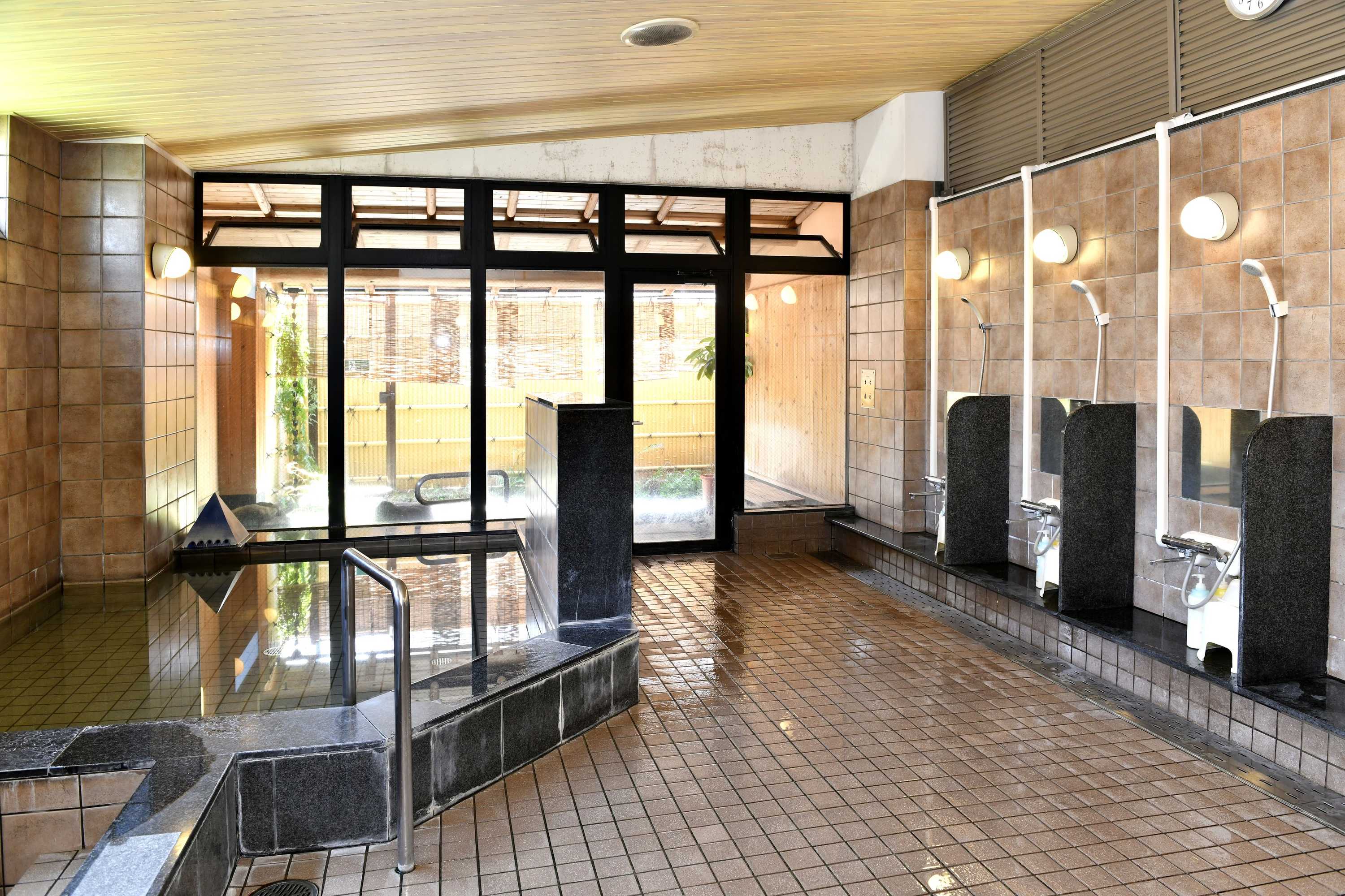 Gift card for New Commander Hotel Osaka Neyagawa Gift card for New Commander Hotel Osaka Neyagawa