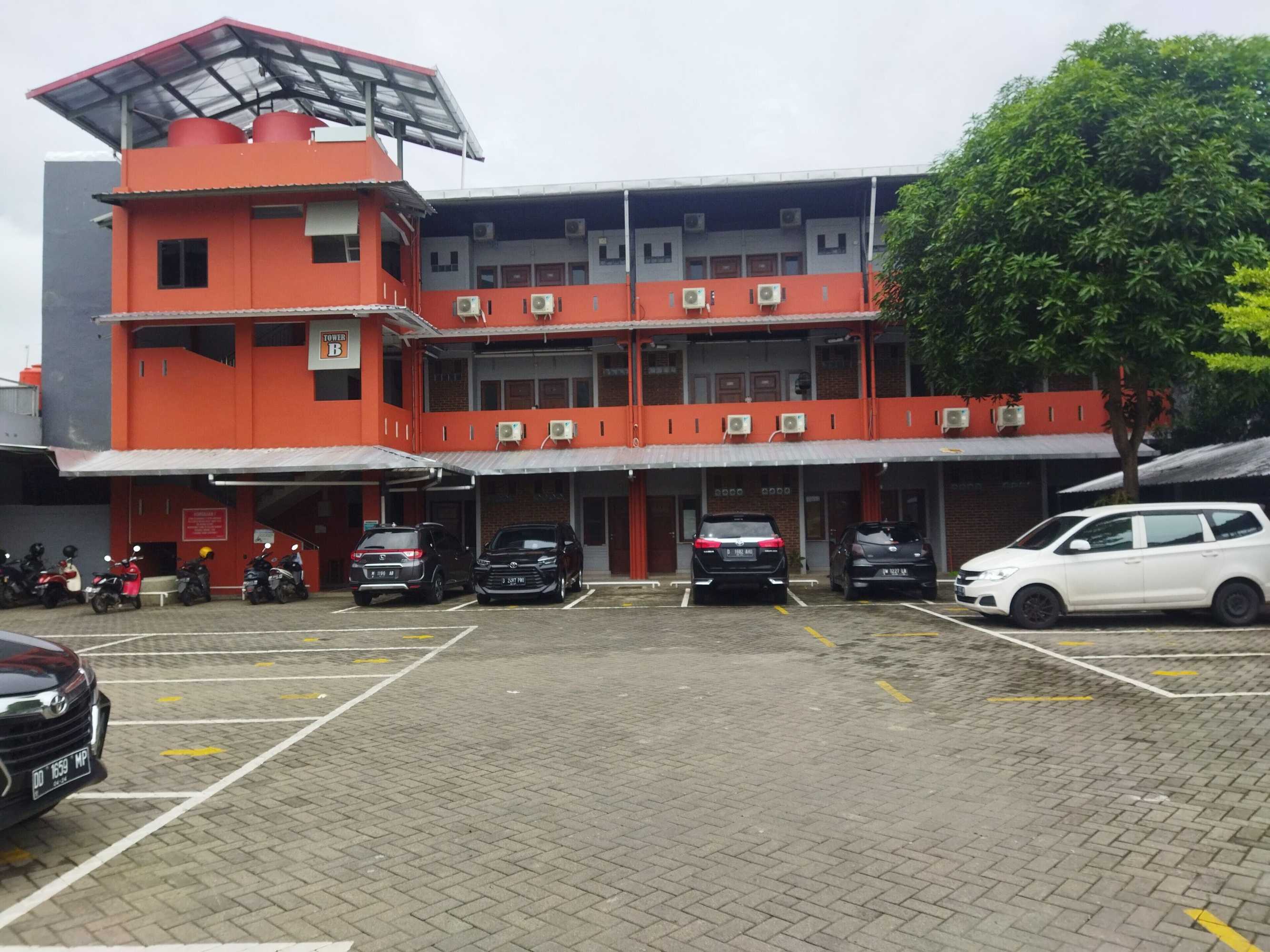 Gift card for Oyo 92098 Kost Orange Syariah Gift card for Oyo 92098 Kost Orange Syariah