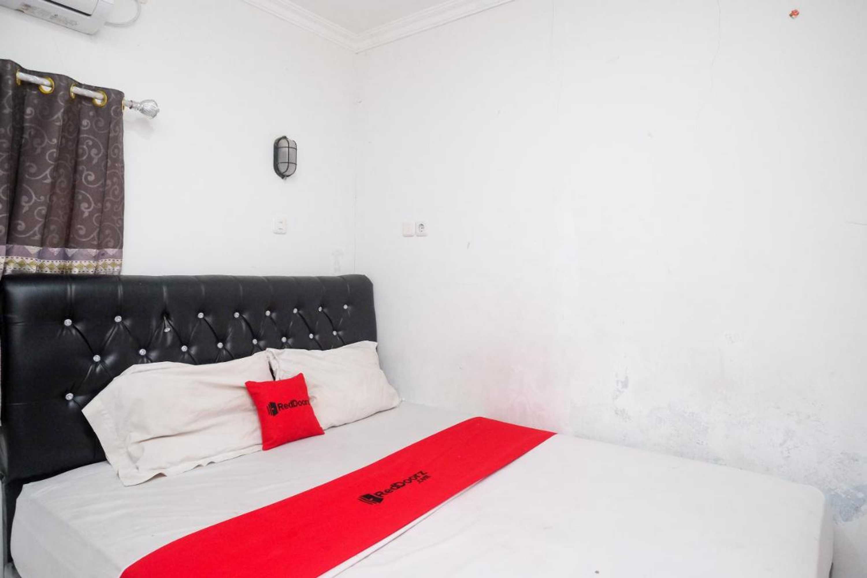 Gift card for Reddoorz Syariah at Griya Merbotan Demak