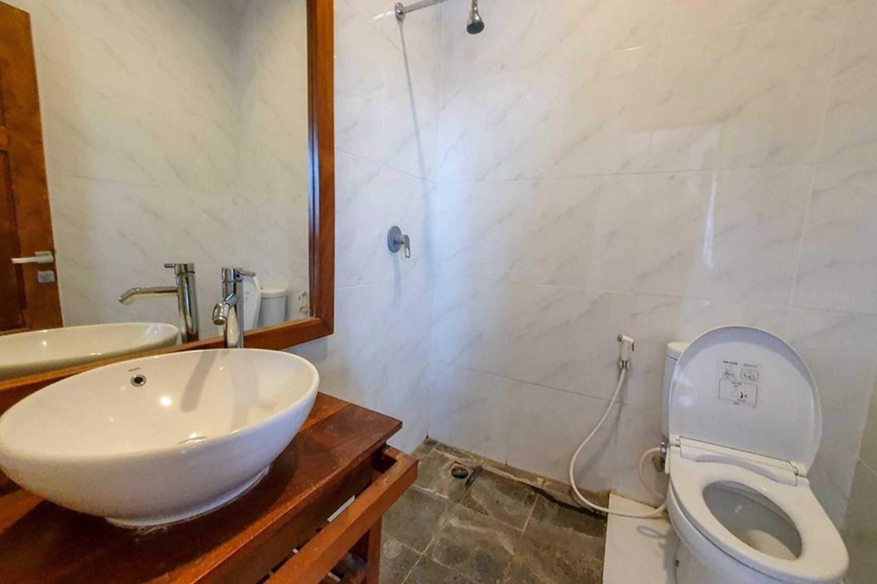 Gift card for Rumah Eyang Tardjo Syariah Mitra Reddoorz