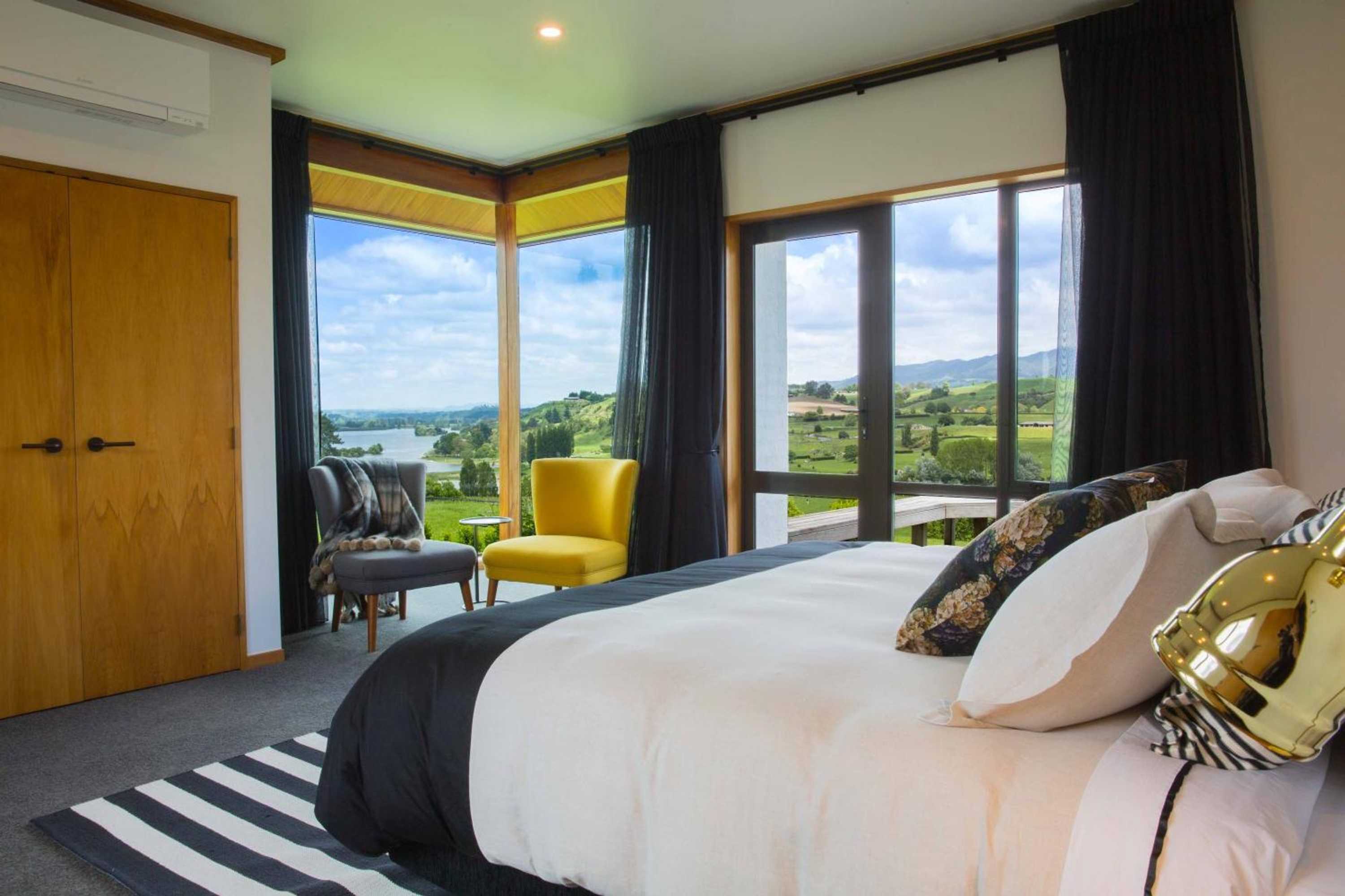 Gift card for Lakeview Lodge Karapiro Gift card for Lakeview Lodge Karapiro