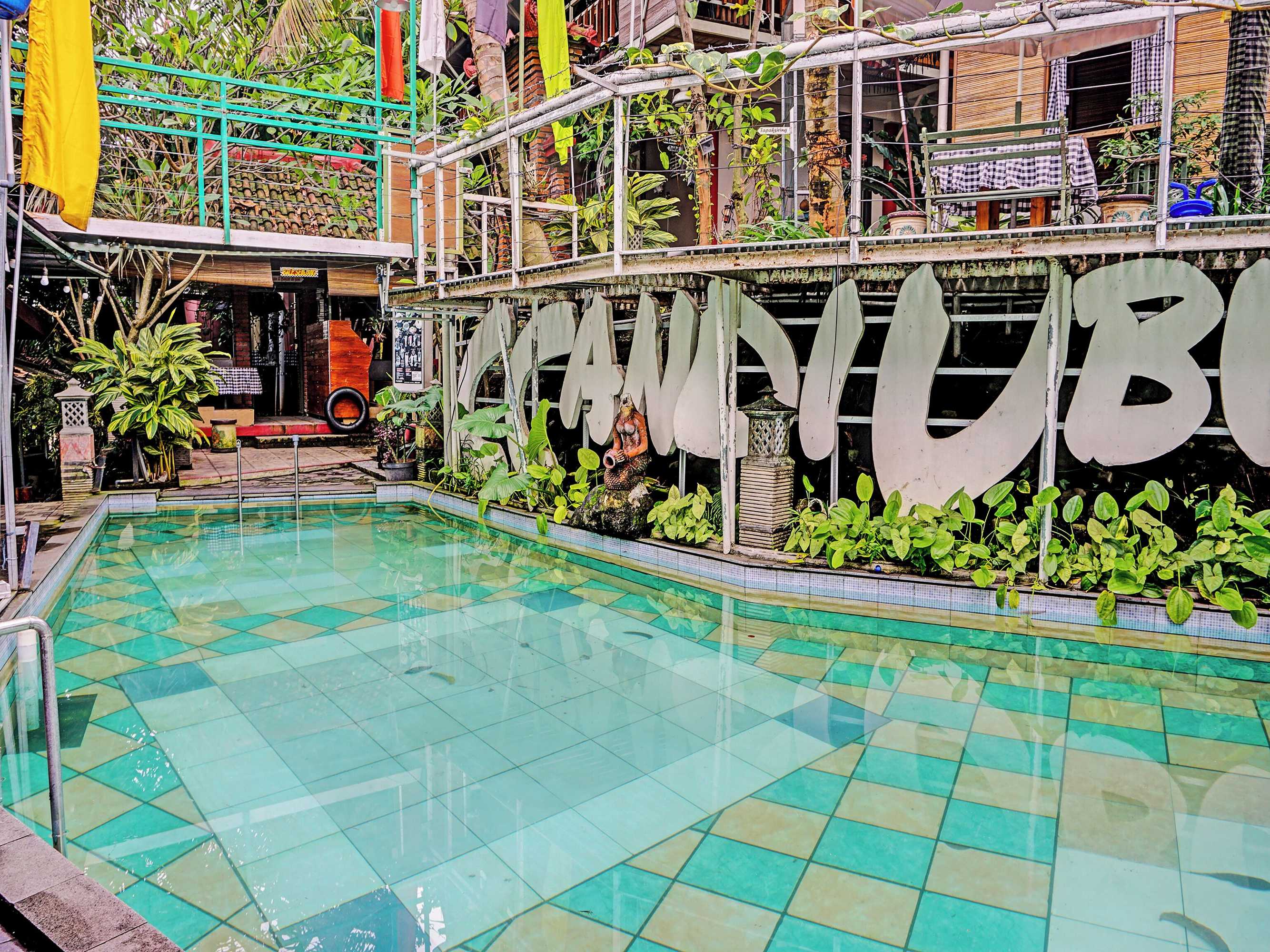 Gift card for Oyo Life 92084 Candi Candi Ubud Syariah Gift card for Oyo Life 92084 Candi Candi Ubud Syariah