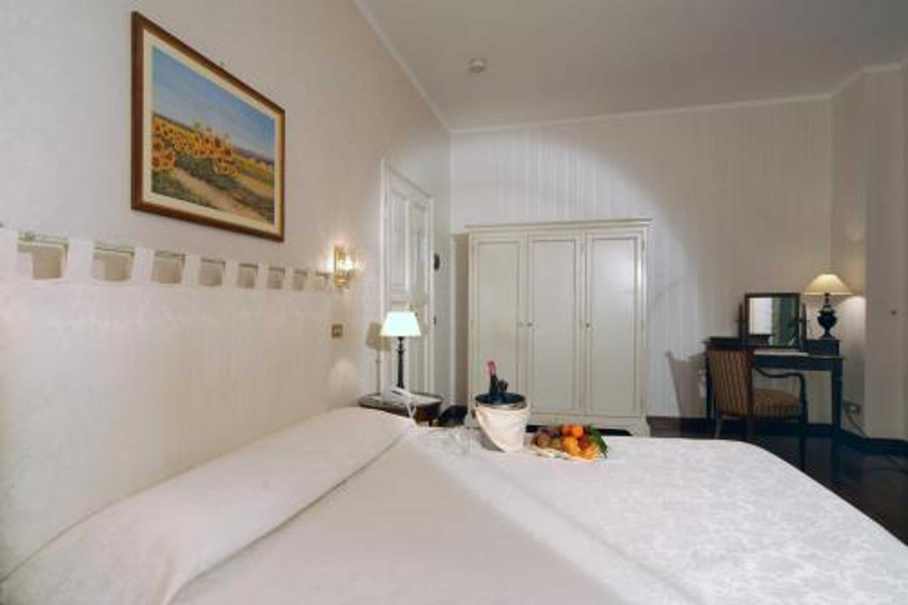 Gift card for Hotel Villa Aricia Gift card for Hotel Villa Aricia