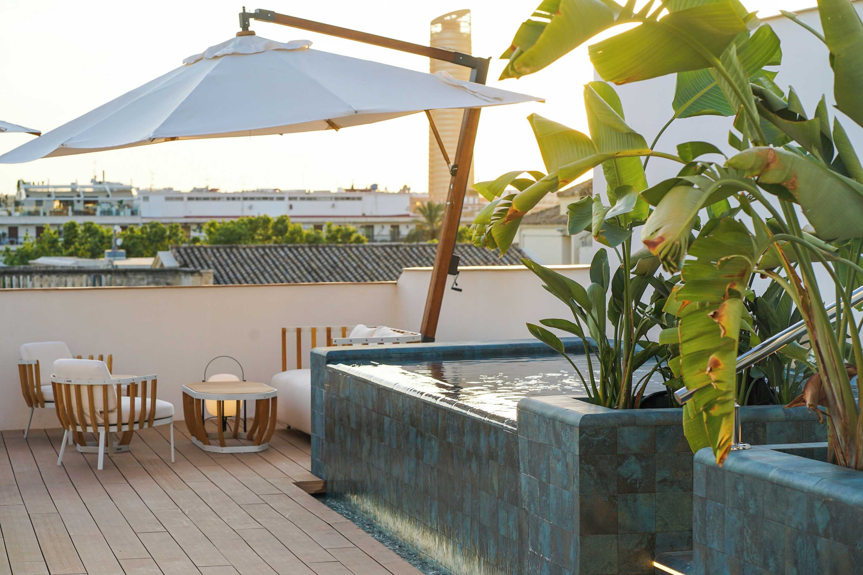 Gift card for Mercer Plaza Sevilla 5 GL Gift card for Mercer Plaza Sevilla 5 GL