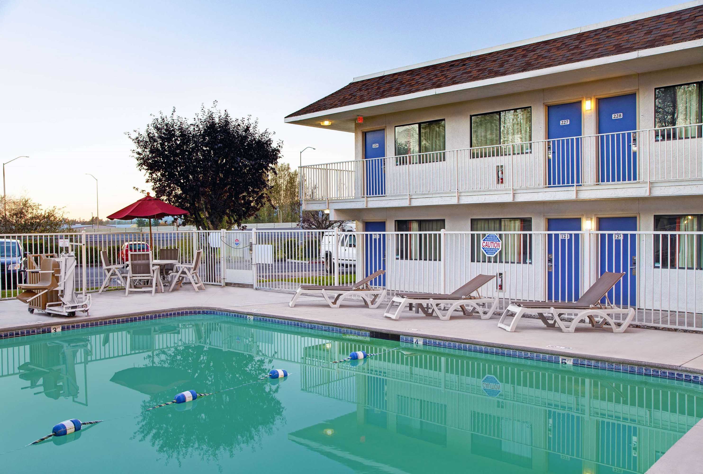Gift card for Motel 6 Troutdale, OR - Portland East