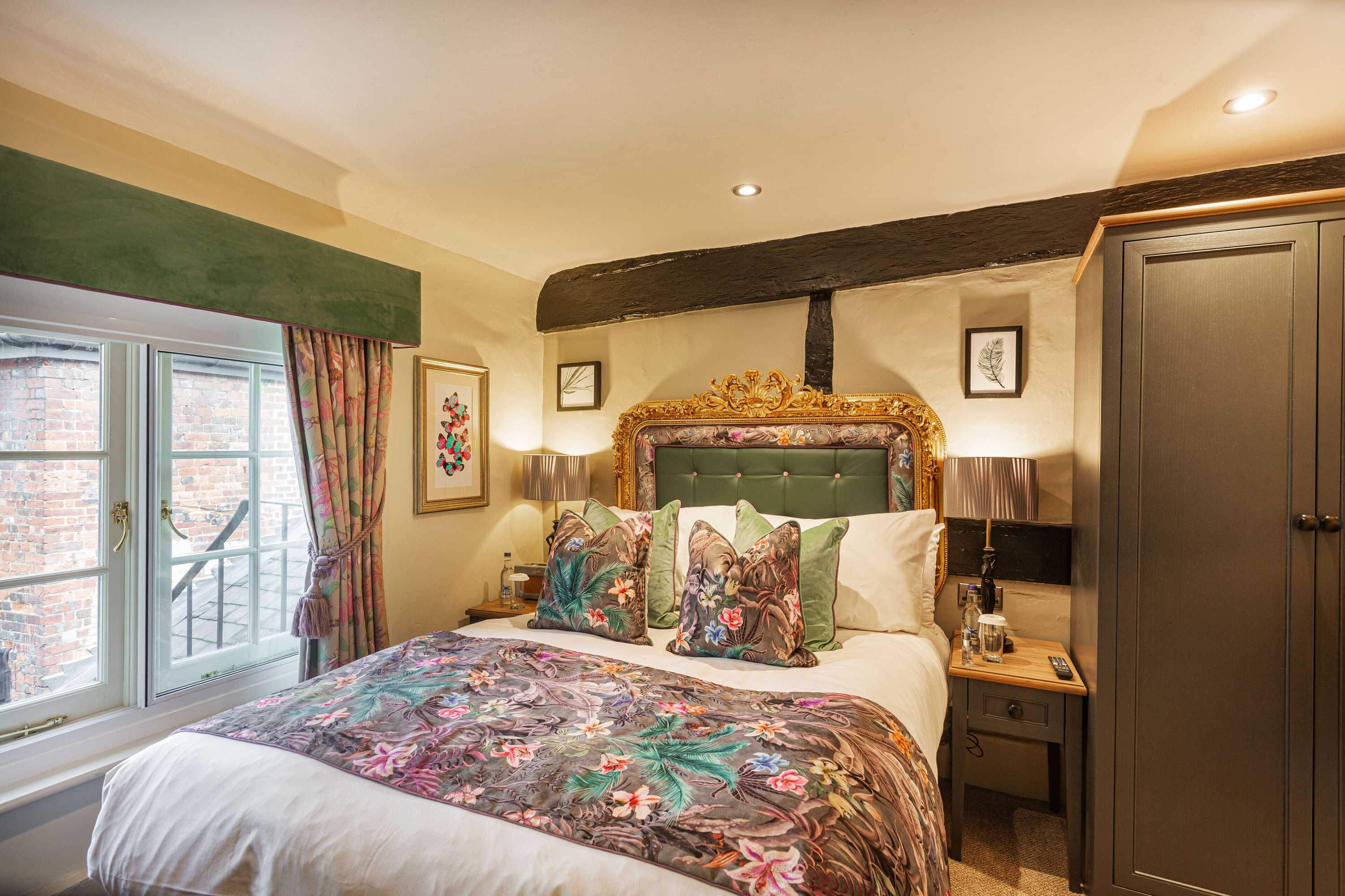 Gift card for The Kings Arms And Royal Hotel, Godalming, Surrey