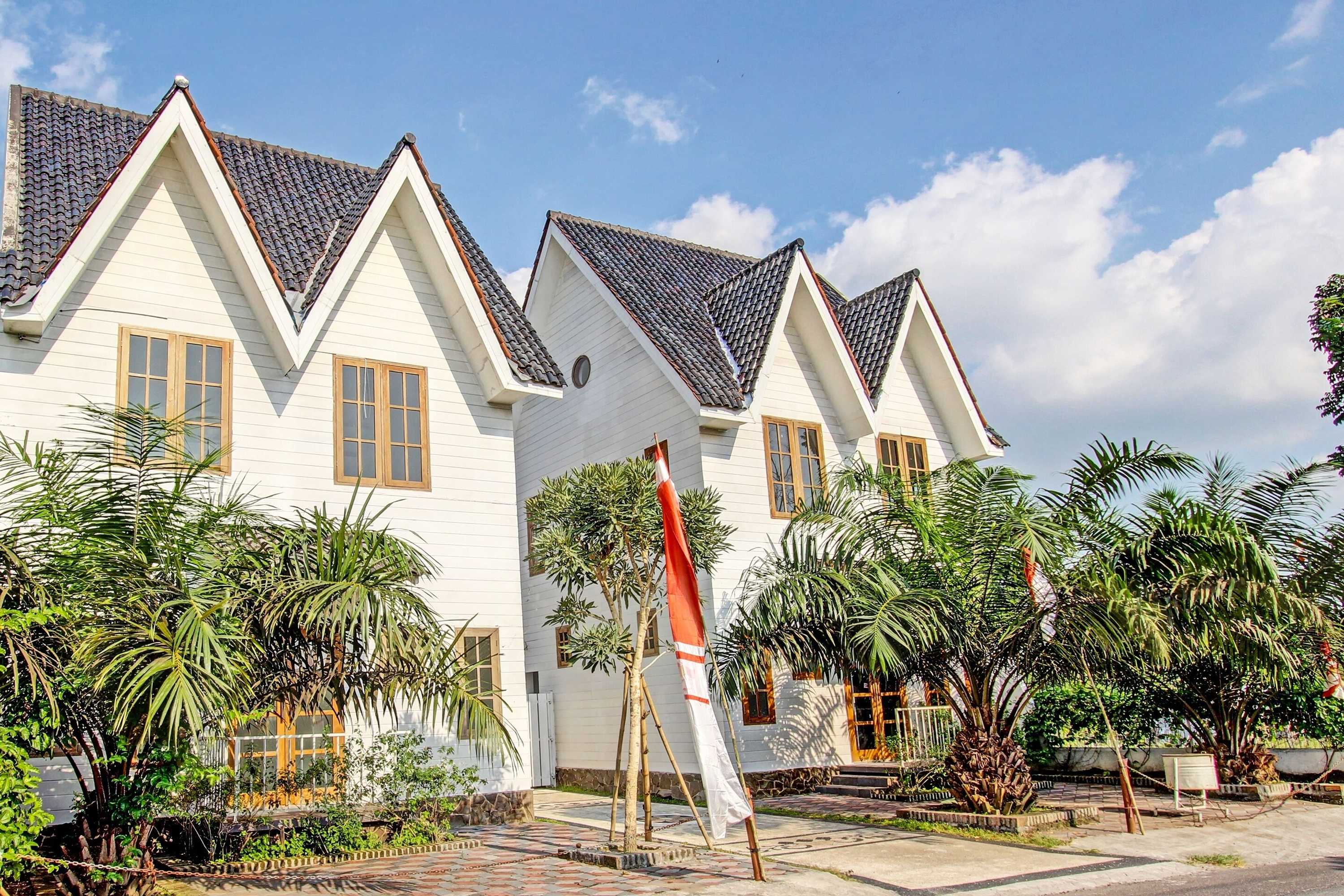 Gift card for Collection O 91629 Ndalem Abhirama Gift card for Collection O 91629 Ndalem Abhirama