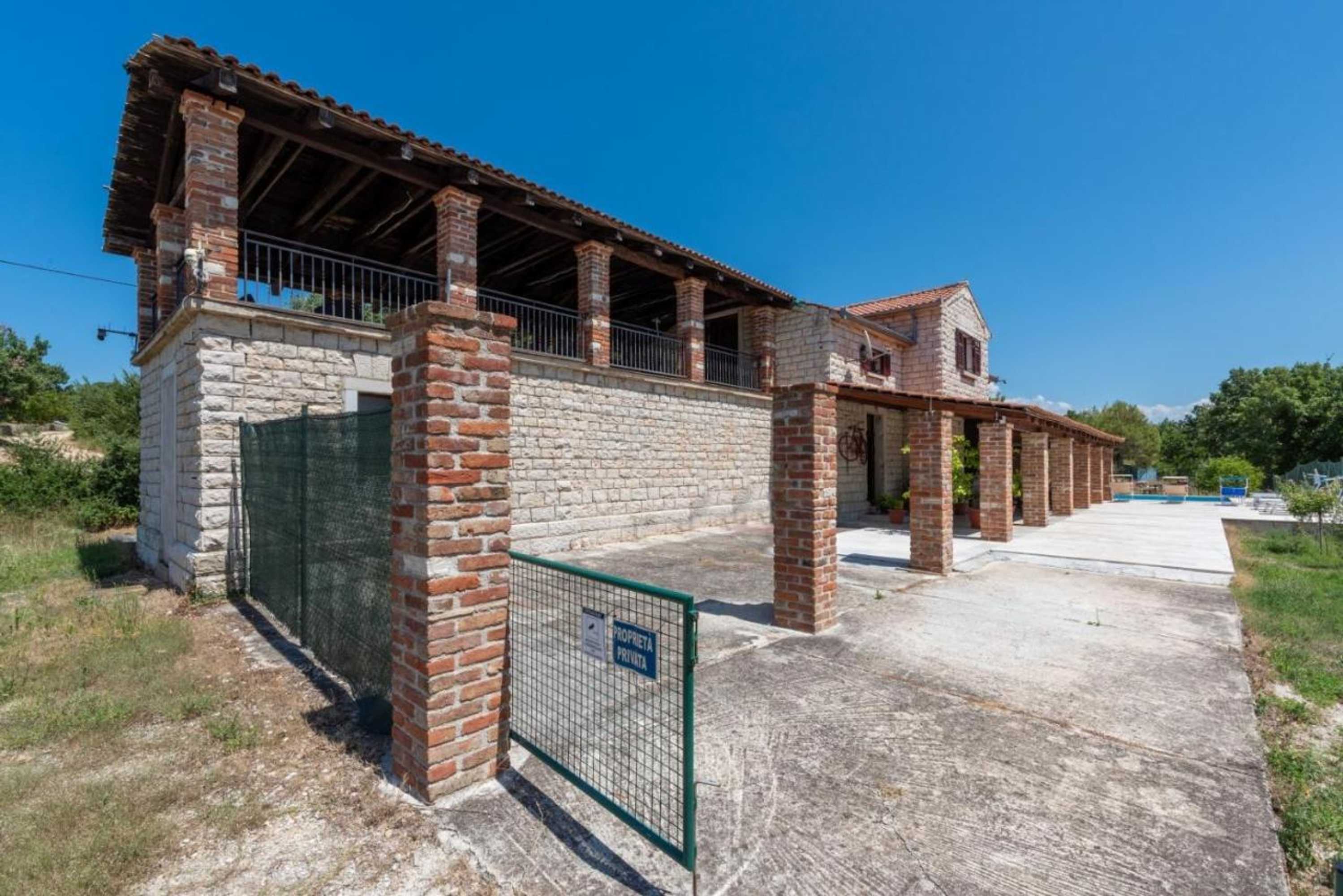 Gift card for Villa Caffe la Parenzana