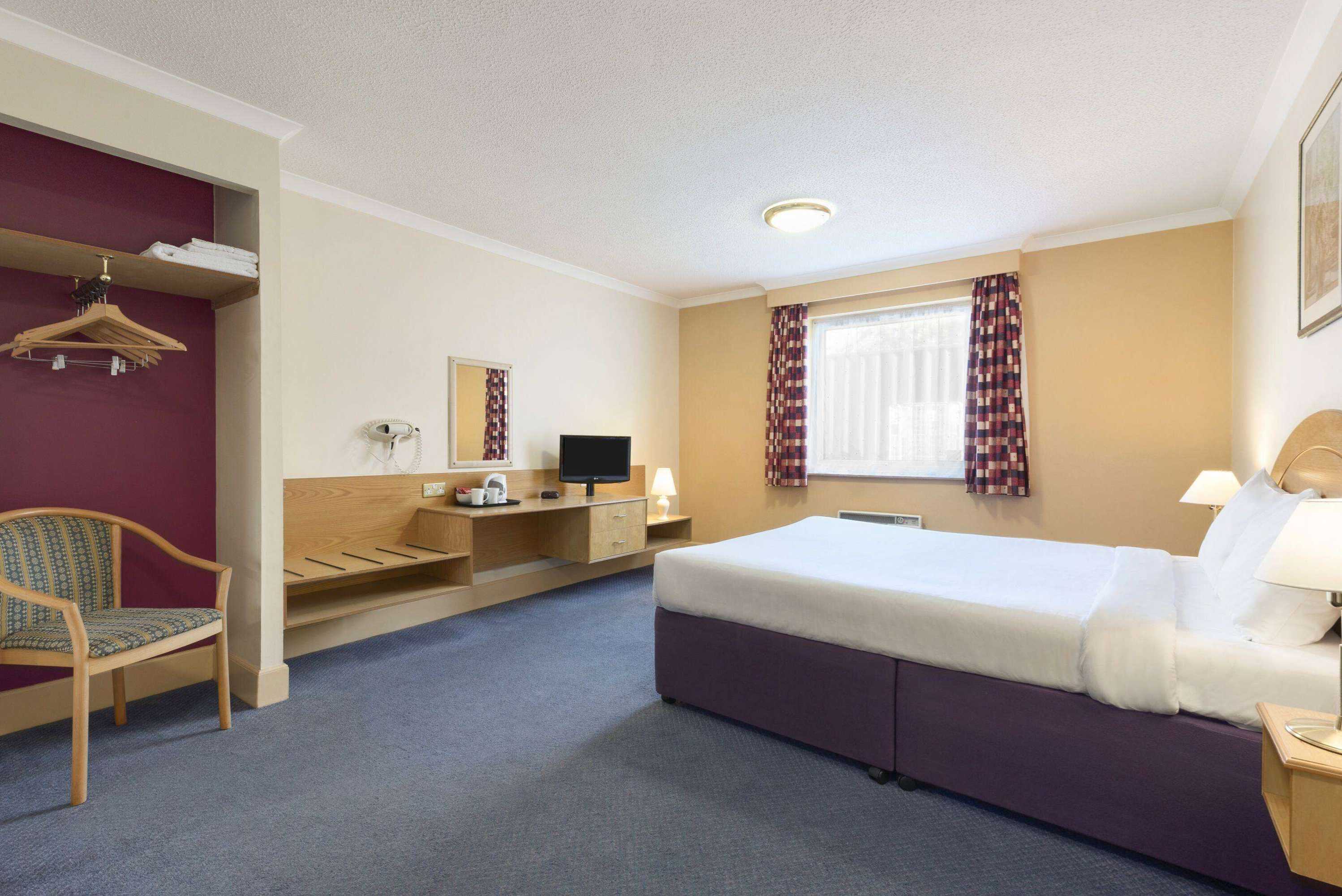 Gift card for Days Inn by Wyndham Watford Gap Gift card for Days Inn by Wyndham Watford Gap