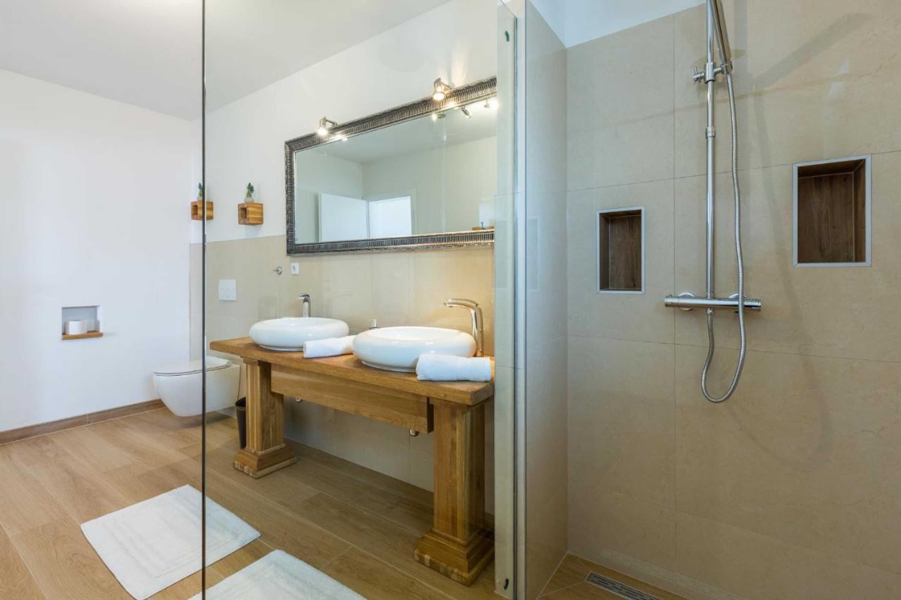 Gift card for Geräumige Villa Deni Mit Pool