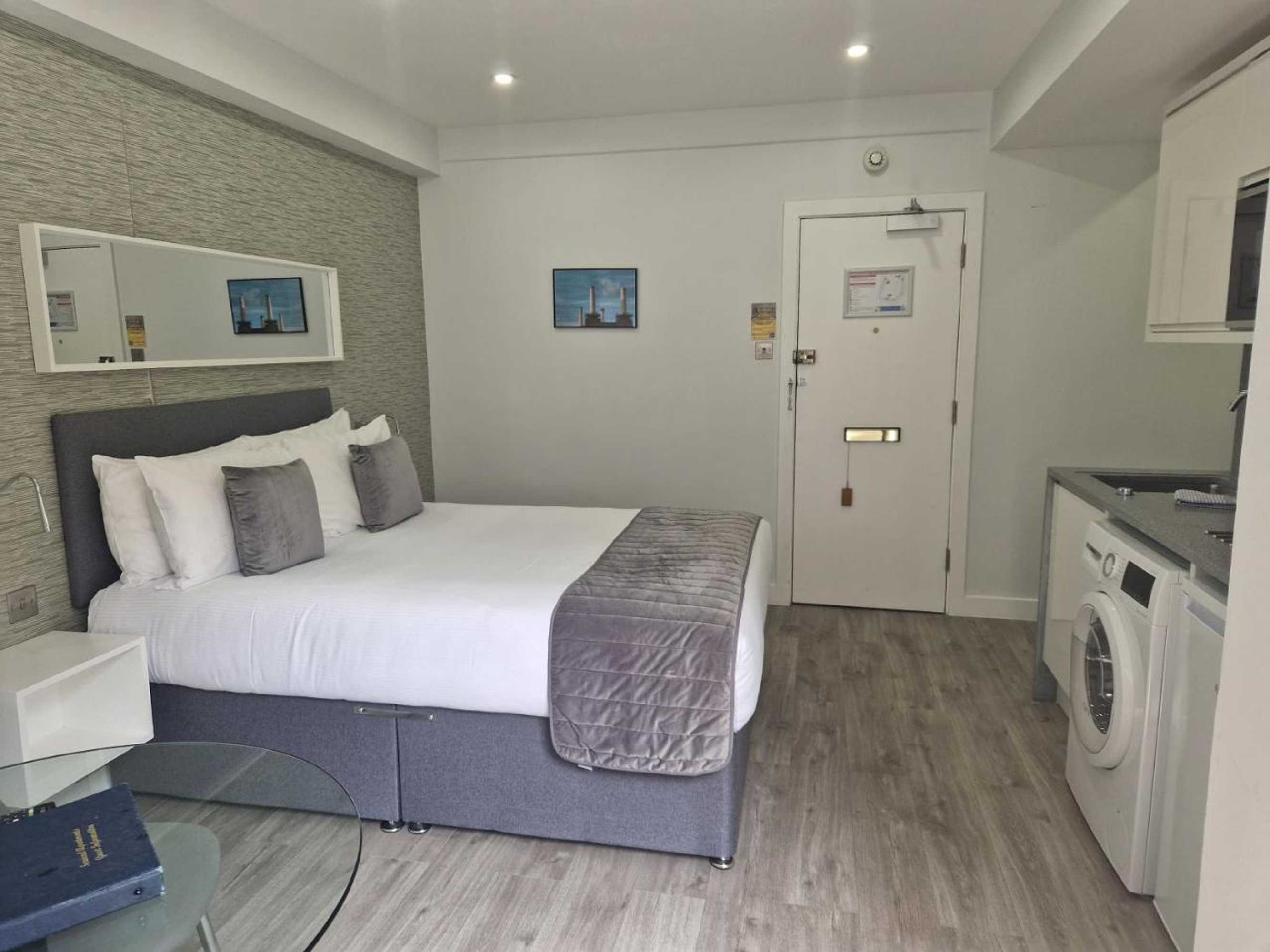 Gift card for Chelsea Cloisters Serviced Apartments Gift card for Chelsea Cloisters Serviced Apartments