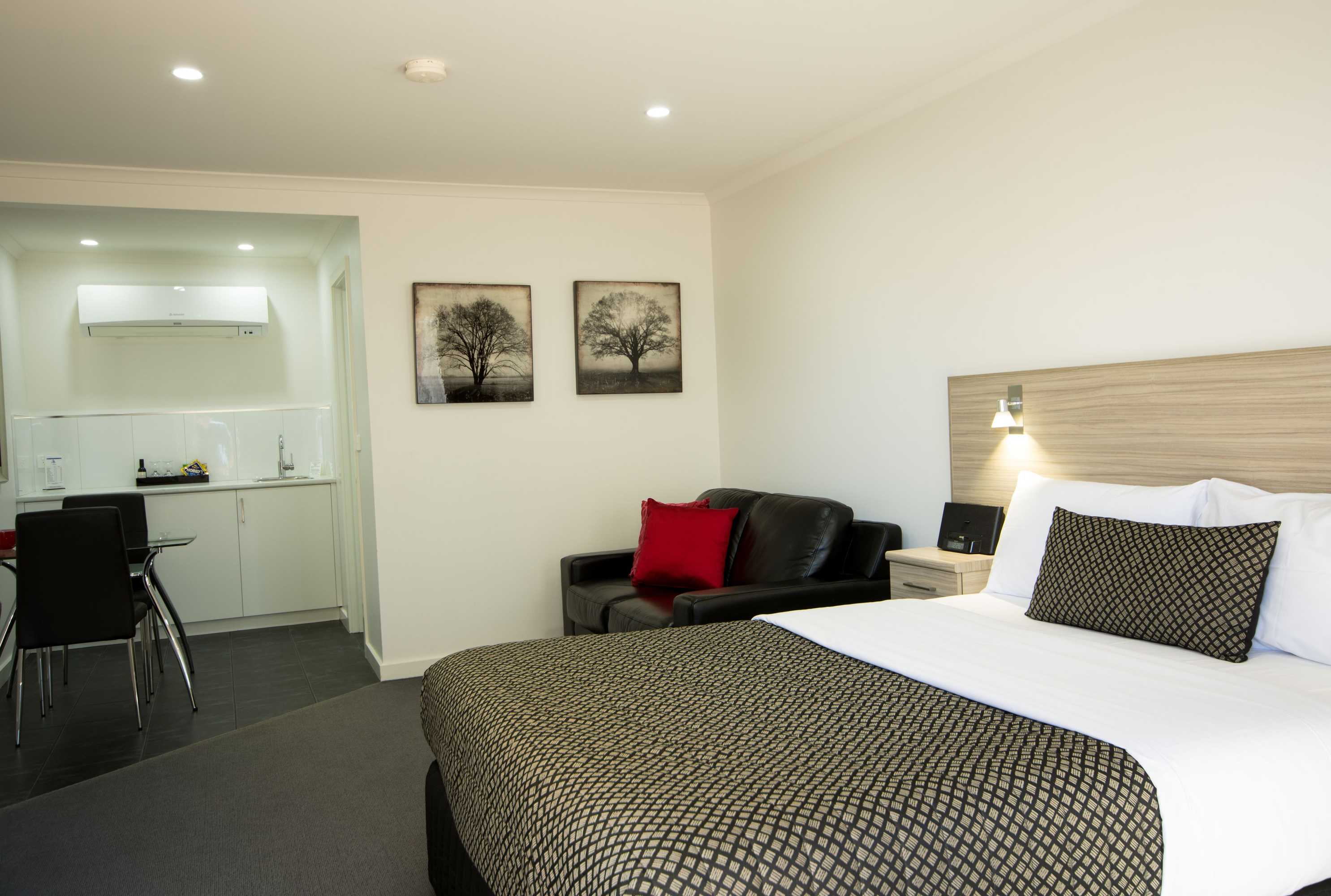Gift card for Hamilton Lonsdale Motel Gift card for Hamilton Lonsdale Motel