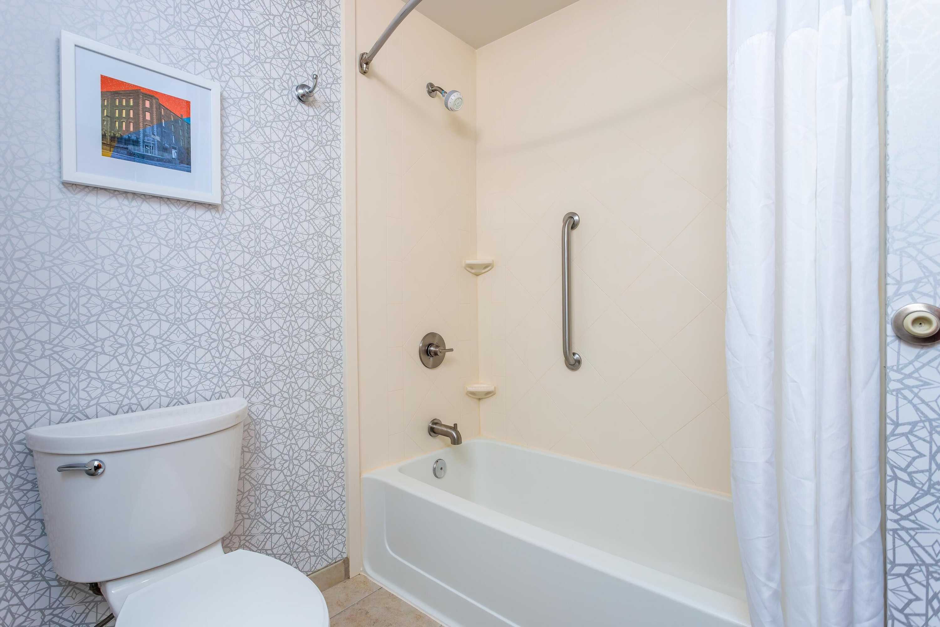 Gift card for Hampton Inn & Suites Parkersburg Downtown