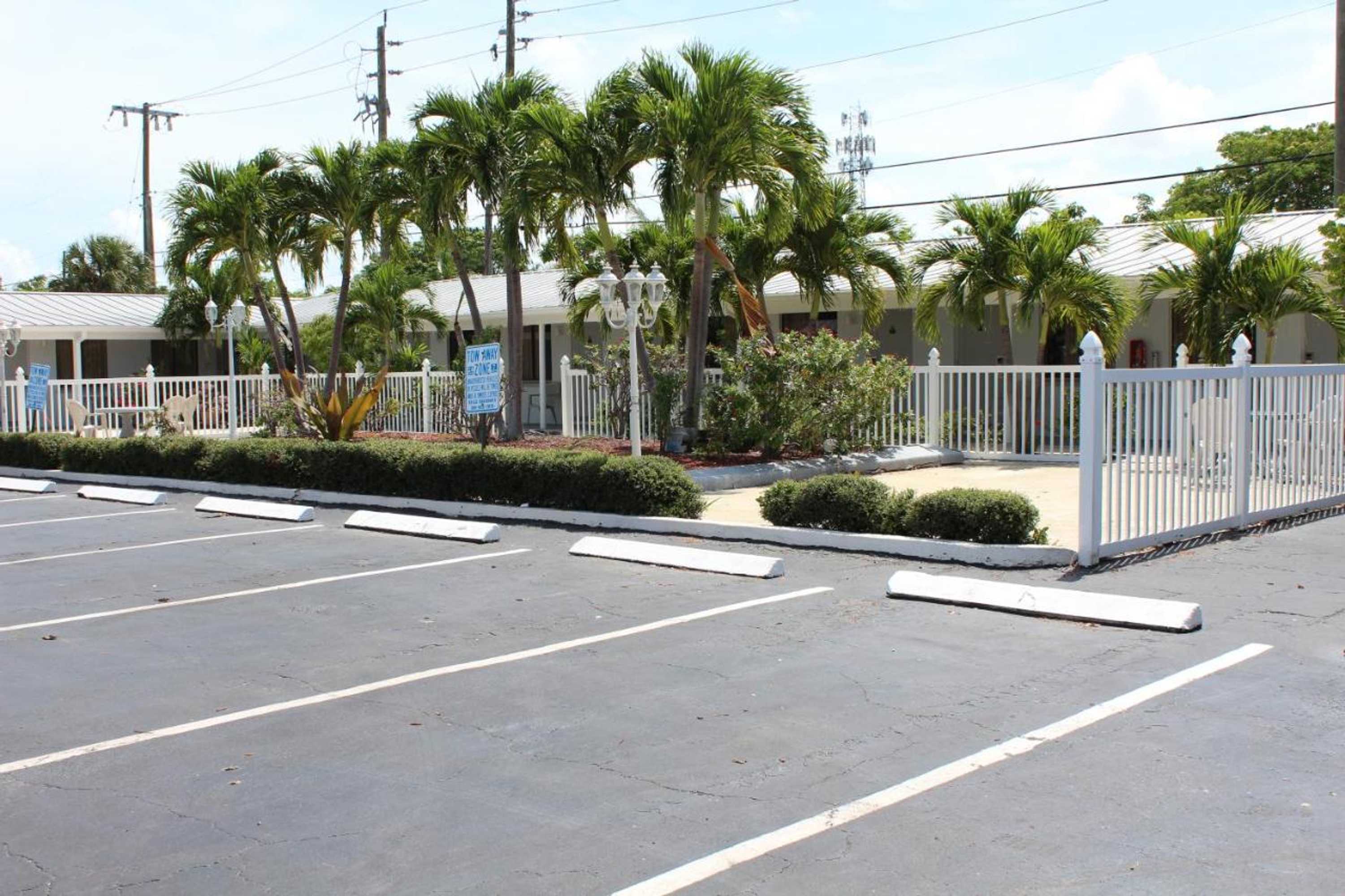 Gift card for Economy Inn West Palm Beach