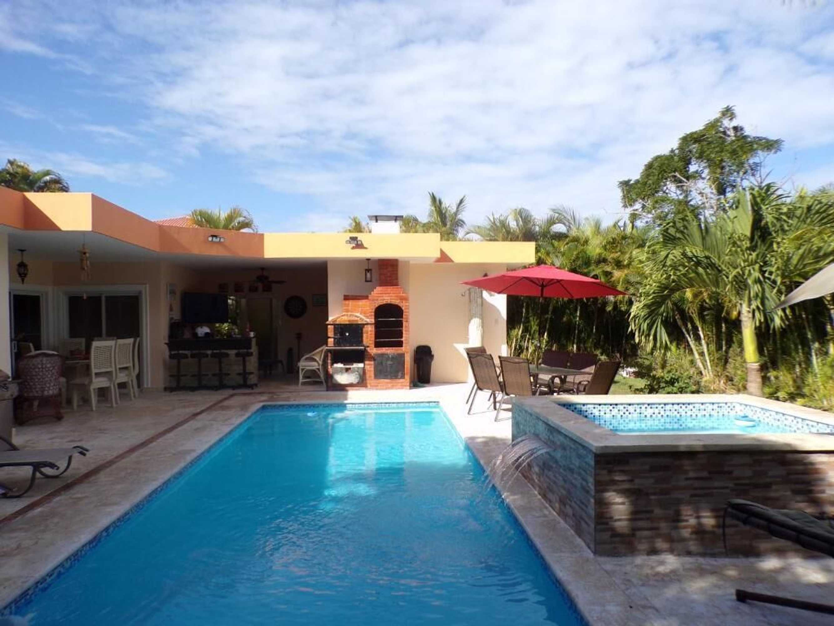Gift card for Casa Linda Beautiful Villa