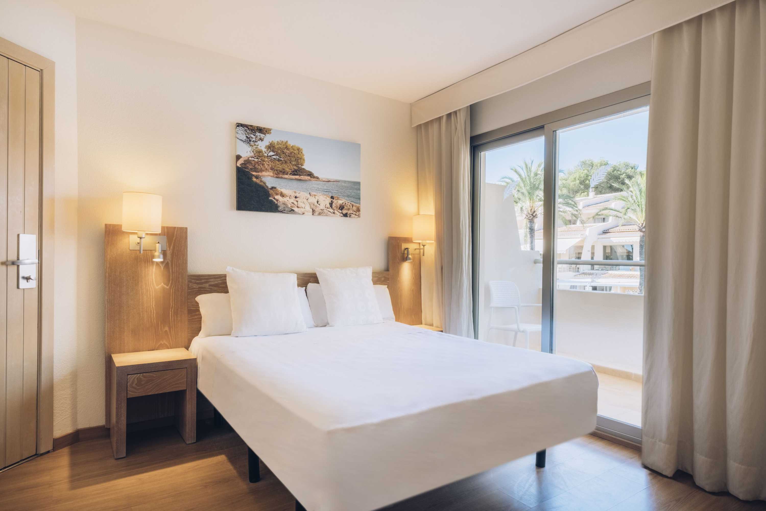 Gift card for Iberostar Waves Pinos Park Gift card for Iberostar Waves Pinos Park